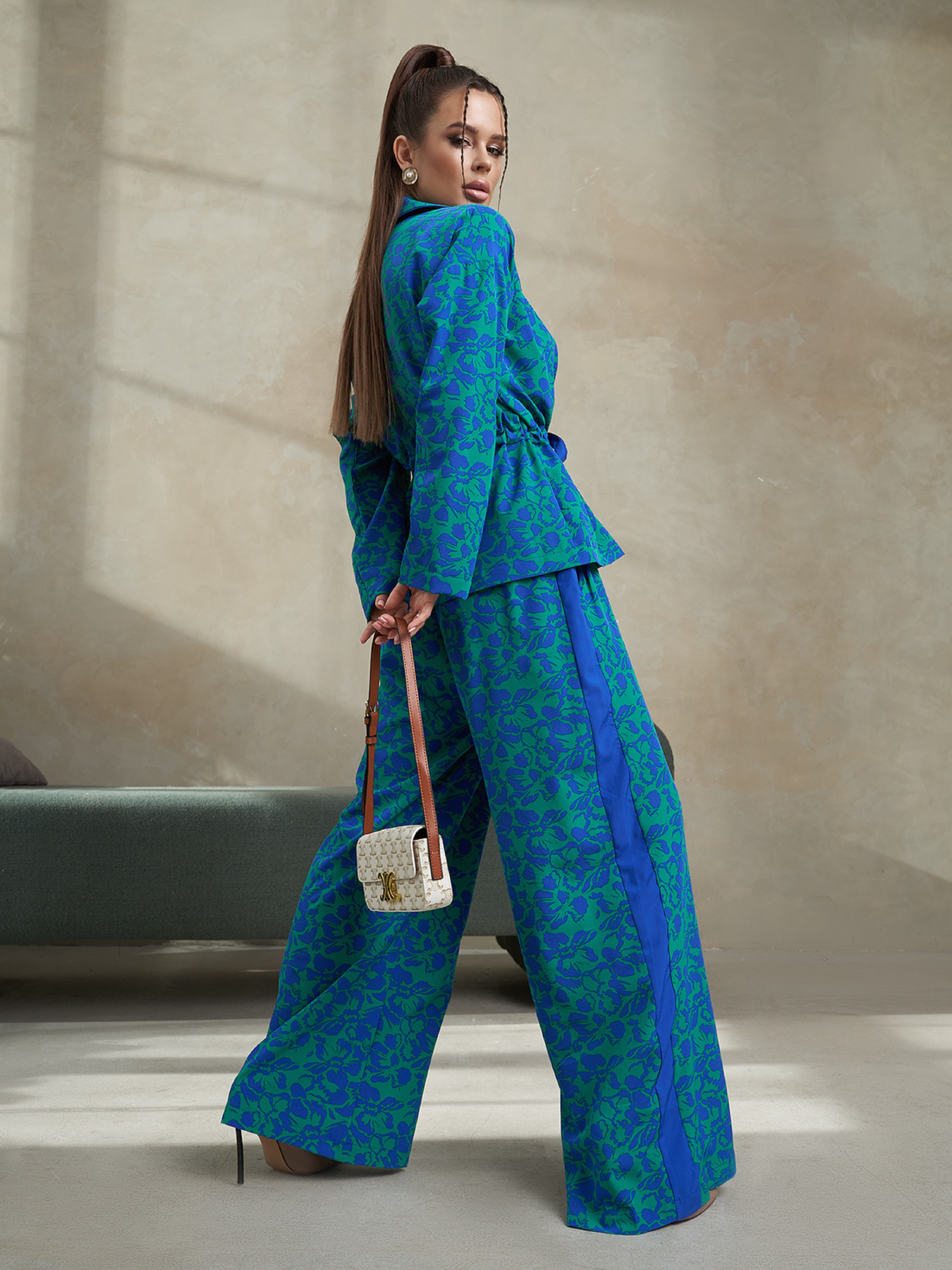 Повсякденний костюм ISSA Plus модель 14493_зеленый Фото