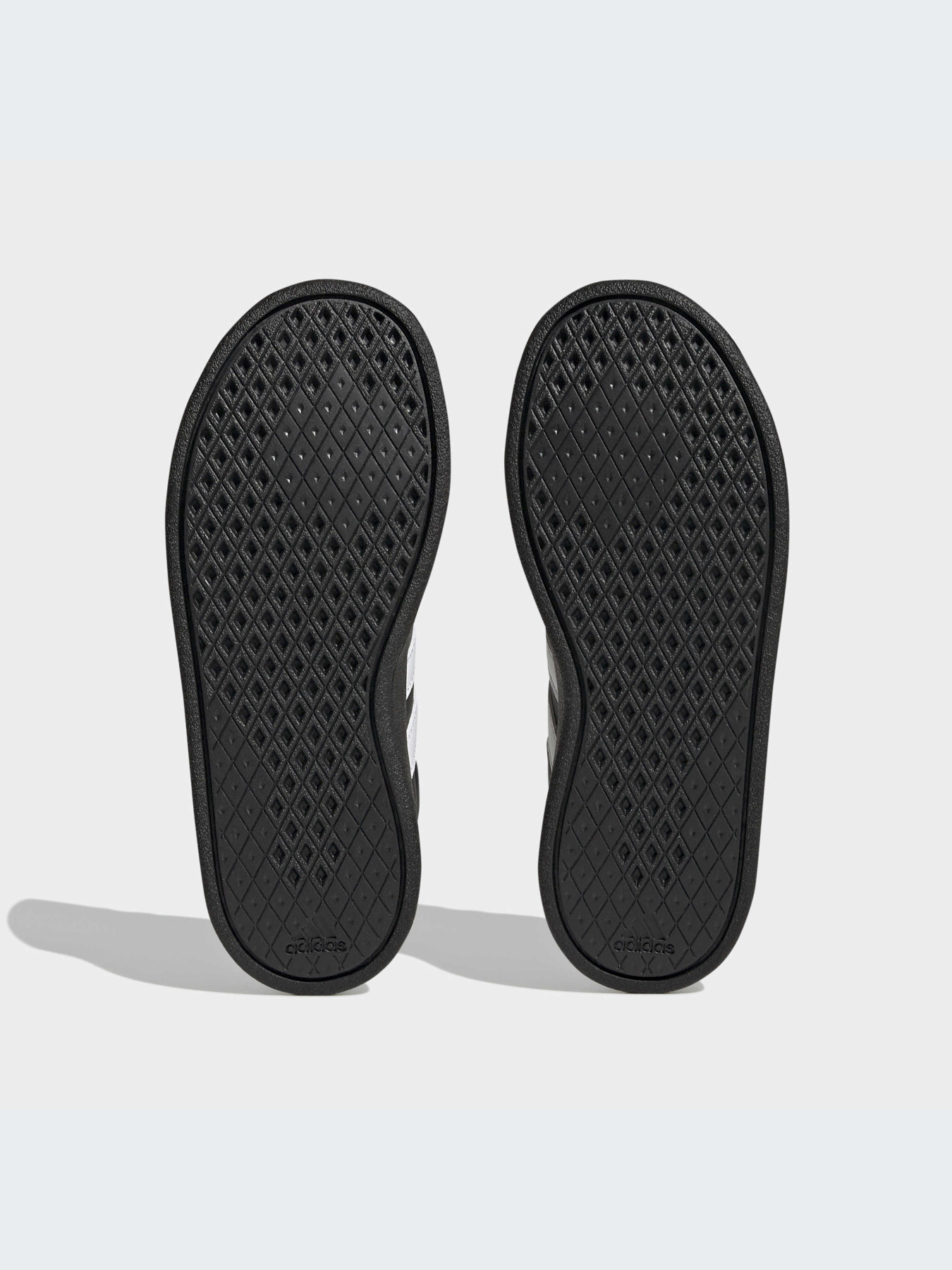 Кроссовки Adidas модель HP8968 Фото