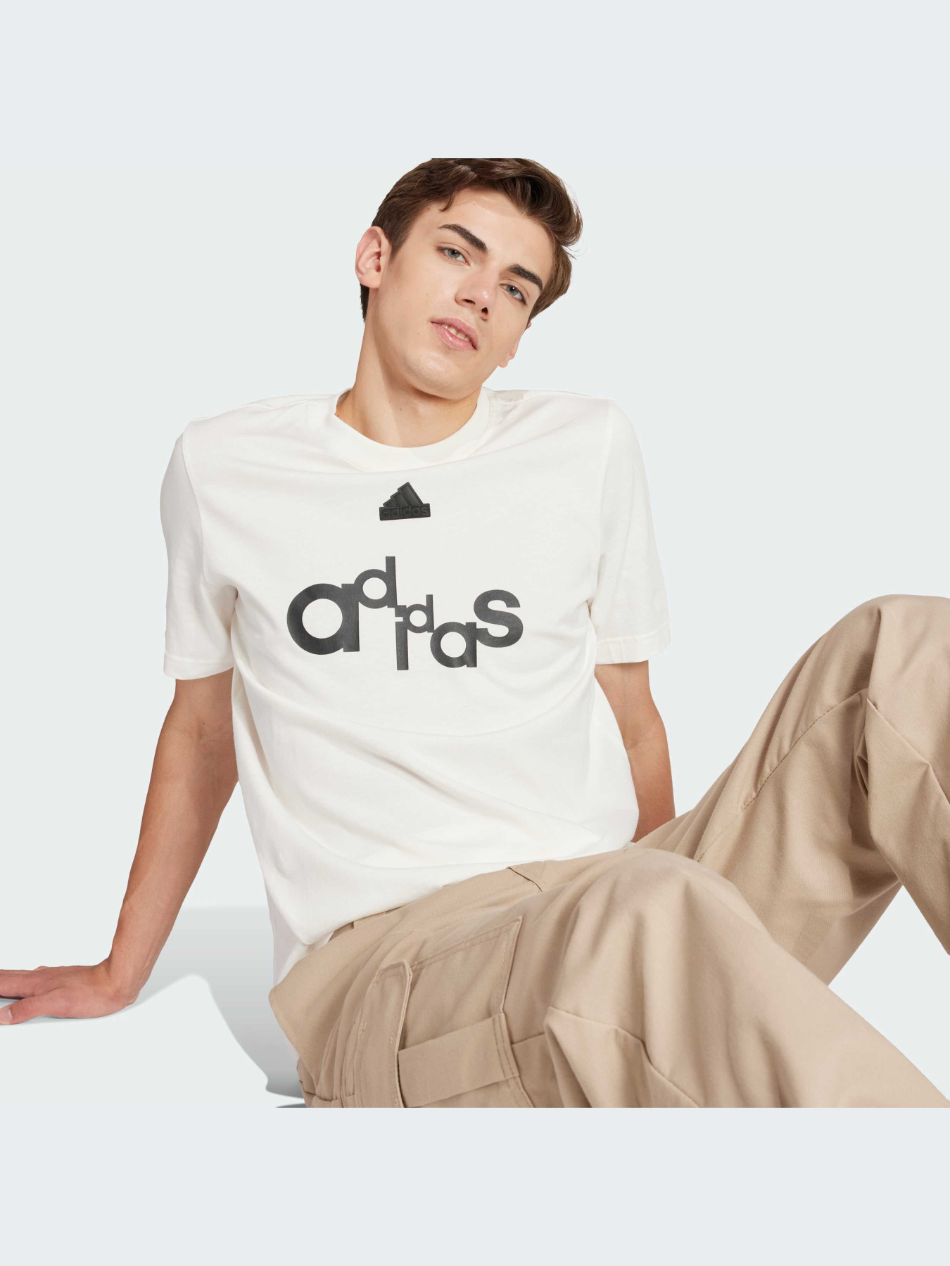 Футболка Adidas Graphics модель IS2010 Фото