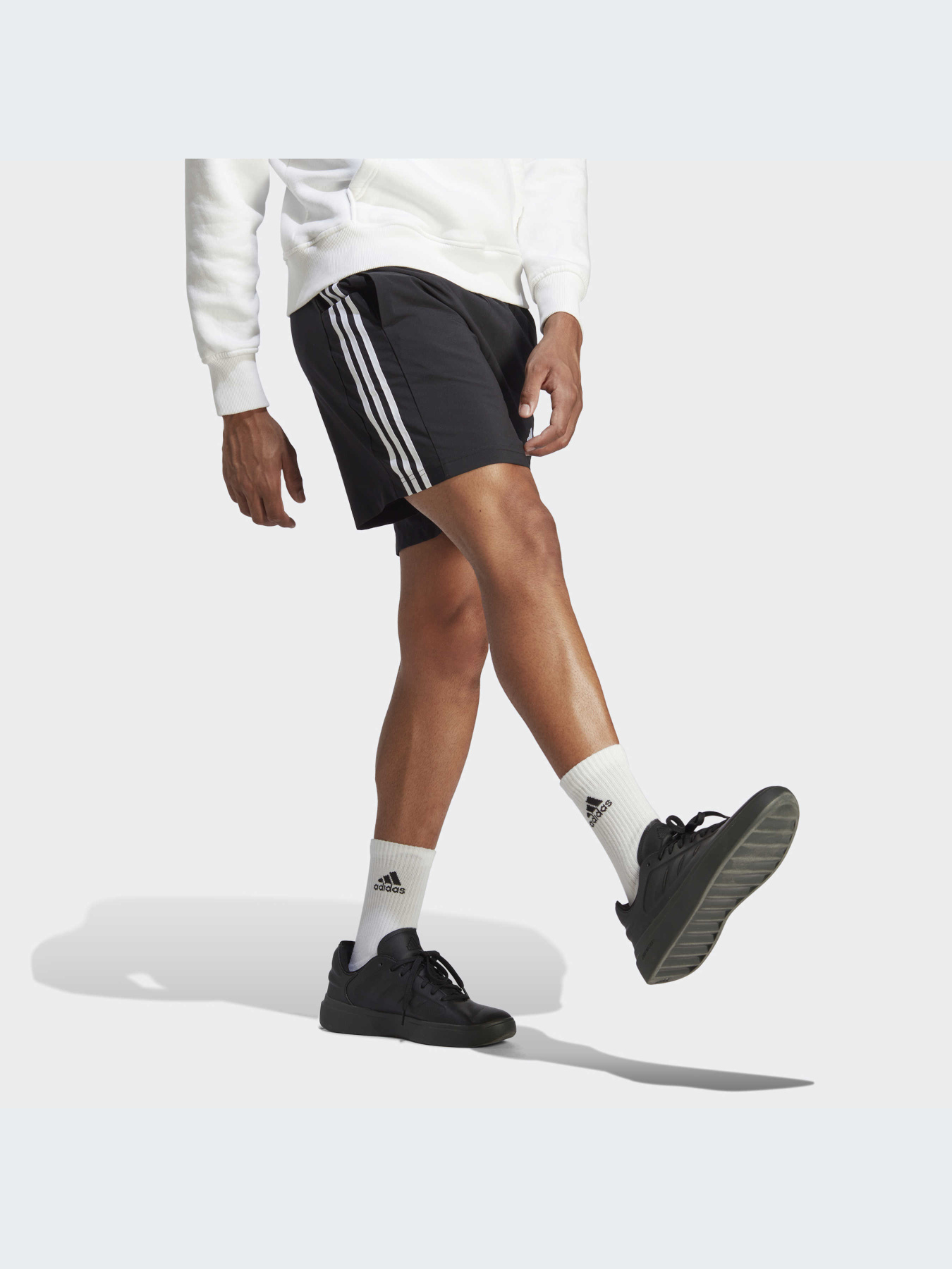 Шорты спортивные Adidas модель IC1484 Фото