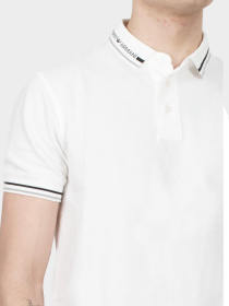 Футболки и поло Emporio Armani модель 3D1FM4-1JCYZ-01N1 Фото