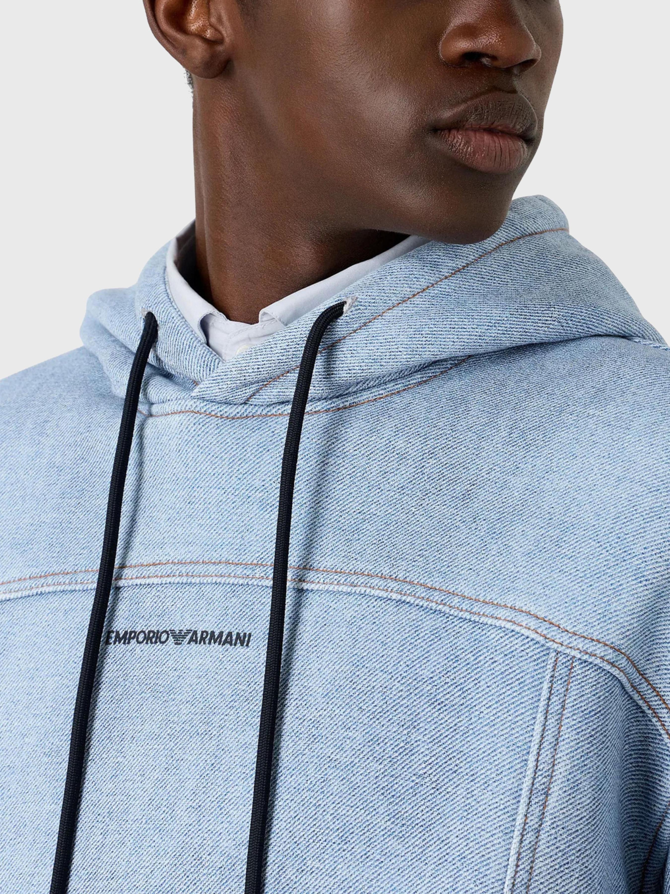Худи и свитшоты Emporio Armani модель 3D1MEG-1JWPZ-F917 Фото
