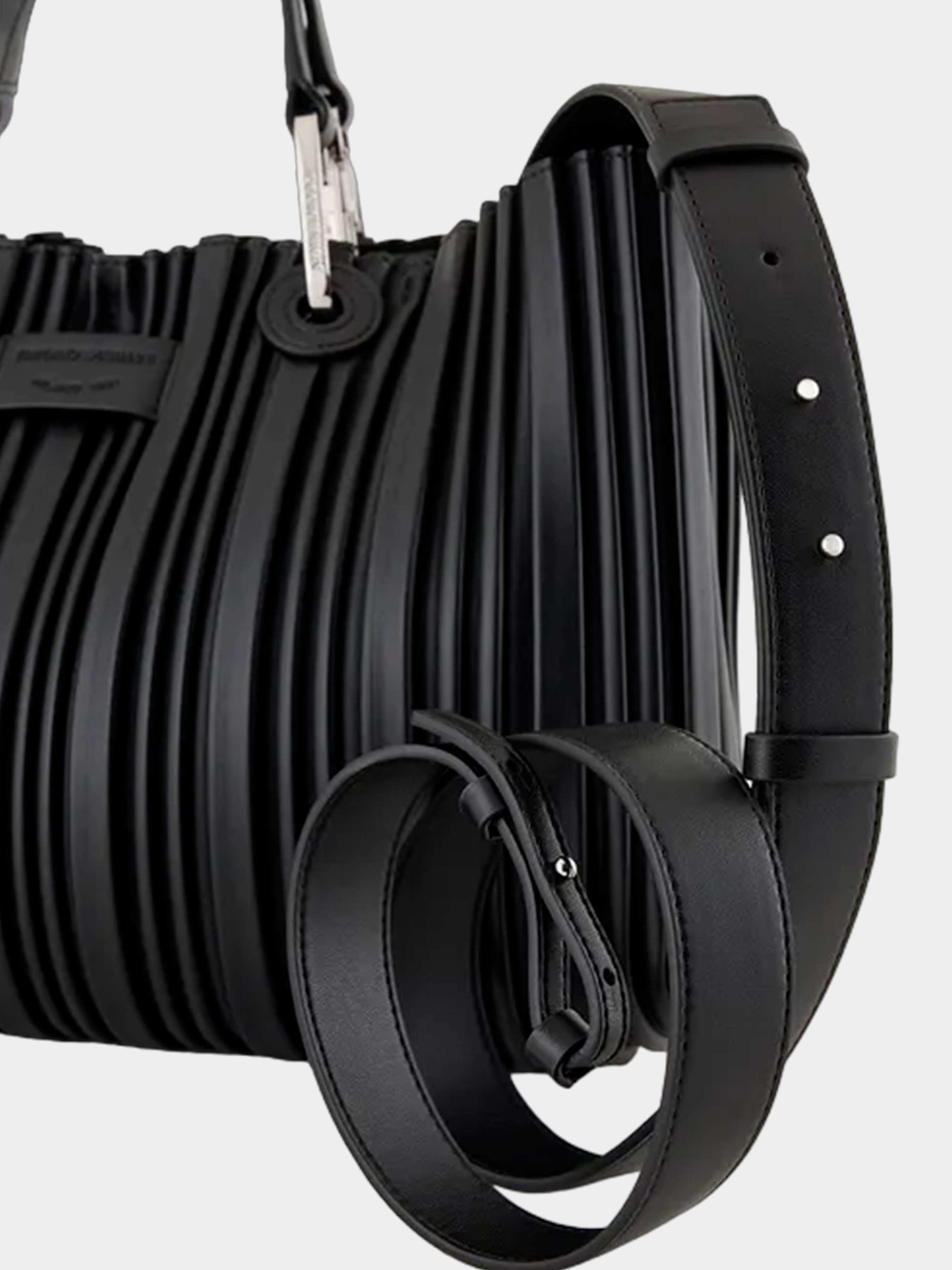 Сумки Emporio Armani модель Y3D166-YWQ4E-80001 Фото