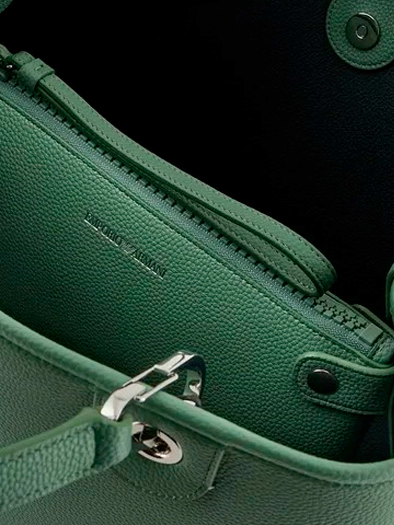 Сумки Emporio Armani модель Y3D165-YFO5E-80701 Фото