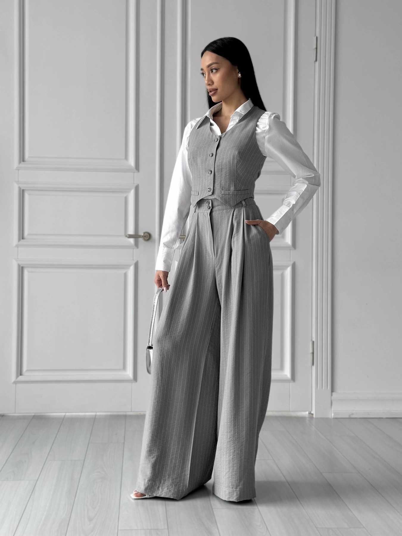 Костюмы Jadone Fashion модель Kastel_s Фото
