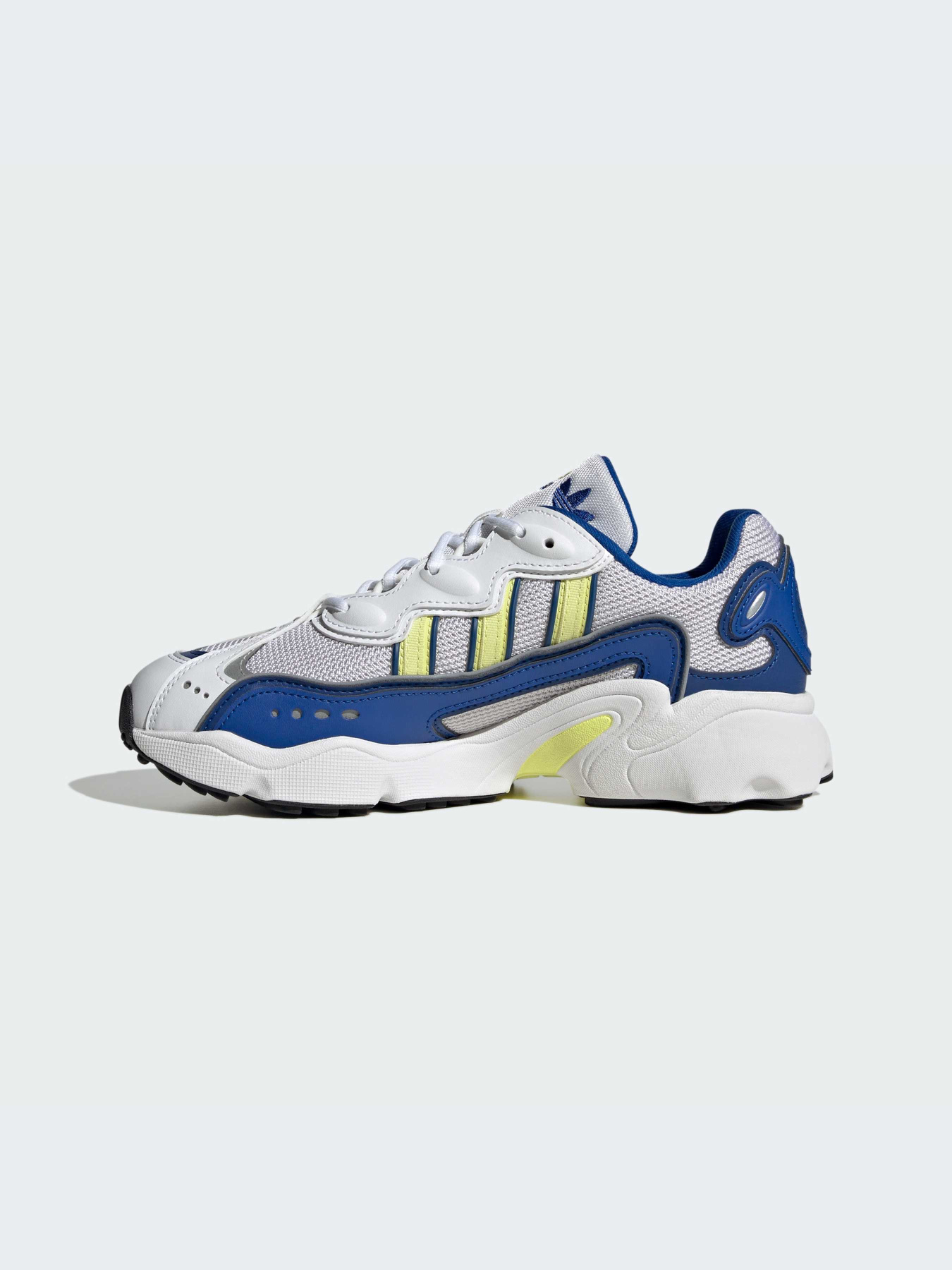 Кроссовки Adidas Ozweego модель IE6998-KZ Фото