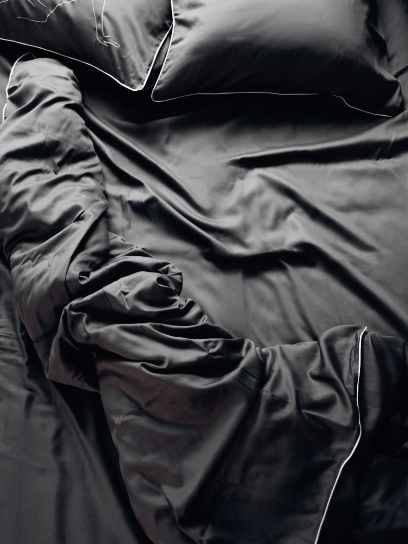 Комплект постільної білизни Graphite з принтом "Спокуса" B.D.S.M. модель SBCPKB01graphite Фото