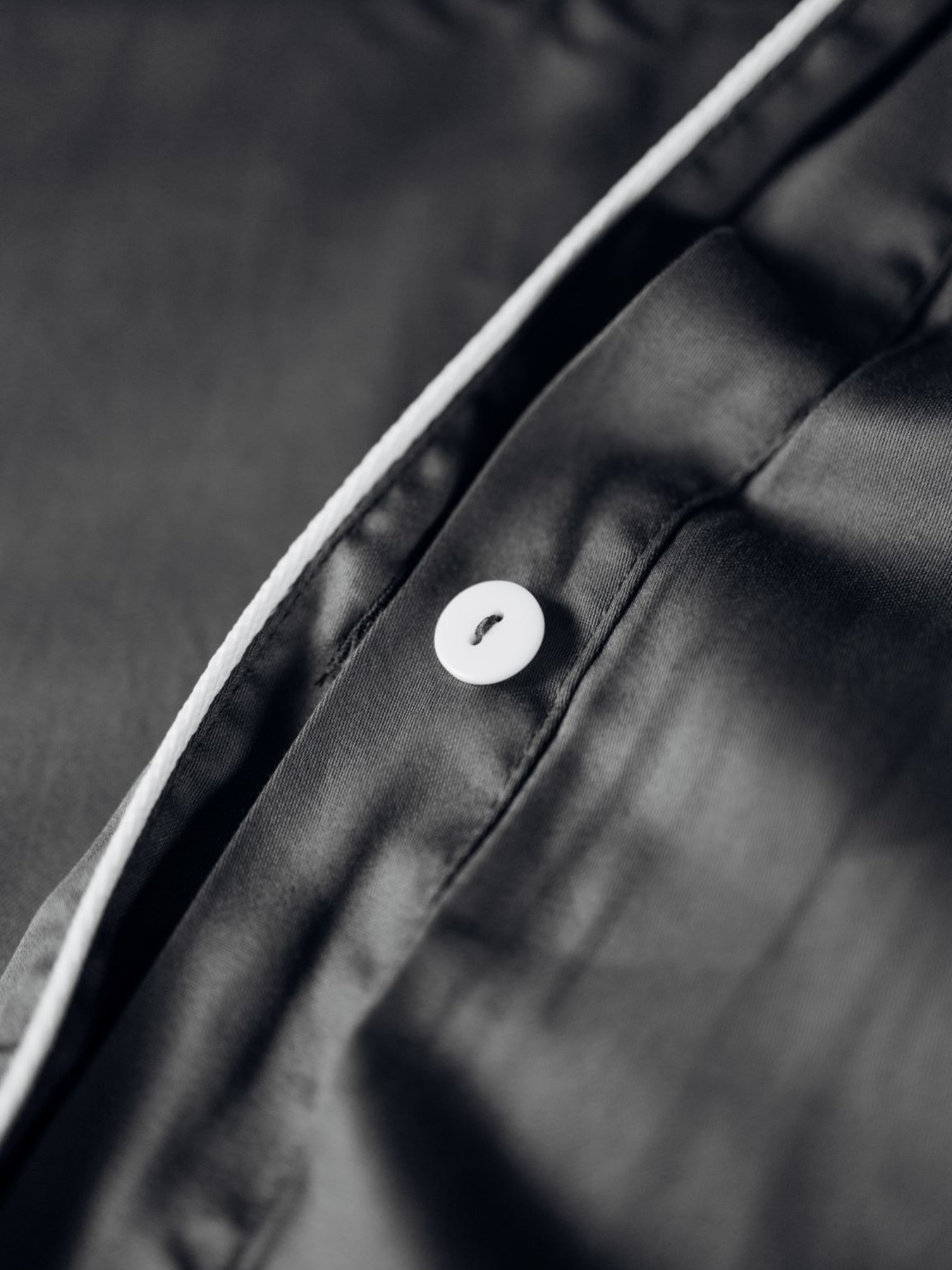 Комплект постільної білизни Graphite з принтом "Спокуса" B.D.S.M. модель SBCPKB01graphite Фото