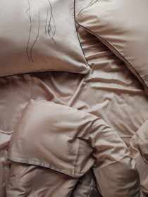 Комплект постільної білизни Nude з принтом "Силует" B.D.S.M. модель SBCPKB01beige Фото