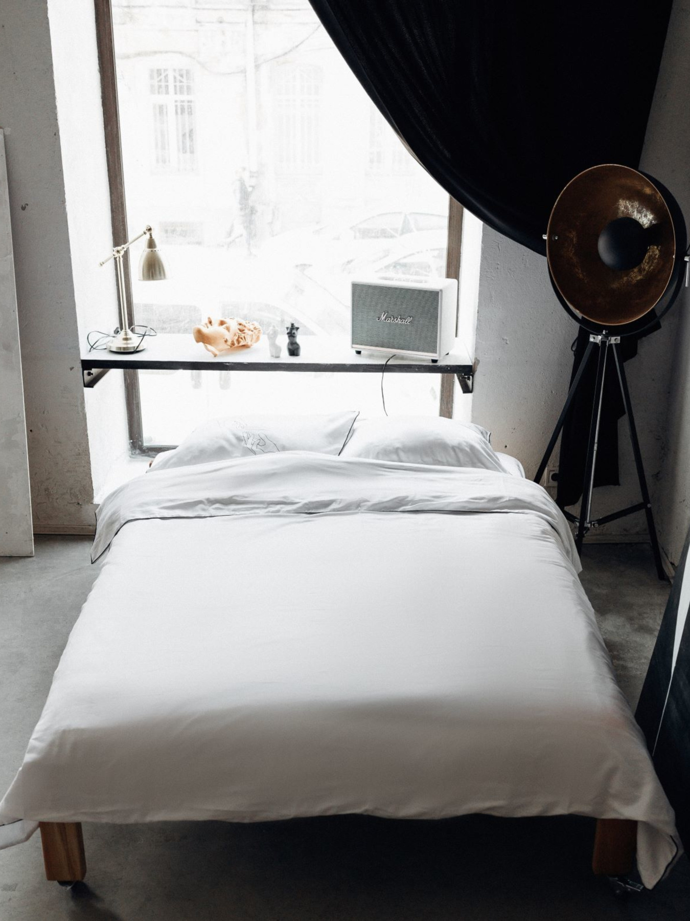 Комплект постільної білизни White з принтом "Дотик" B.D.S.M. модель SBCPKB01white Фото