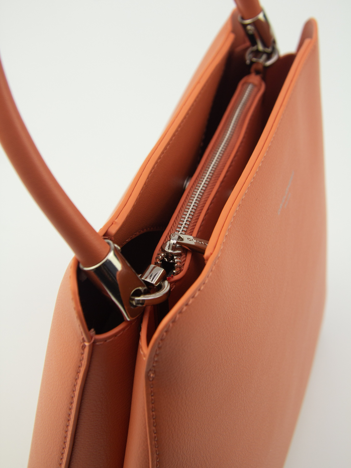 Сумка URBAN TRACE модель 6945-1_ORANGE Фото