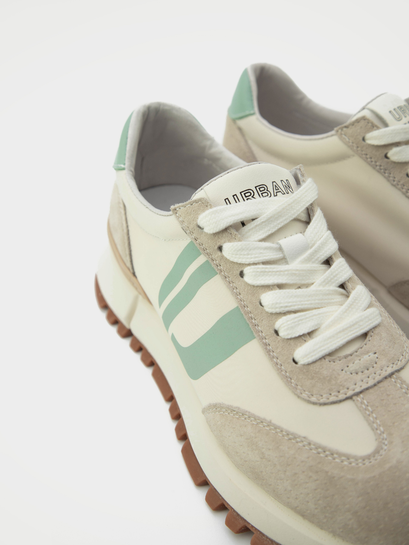 Кроссовки URBAN TRACE модель UT24-W-1049-2 Фото