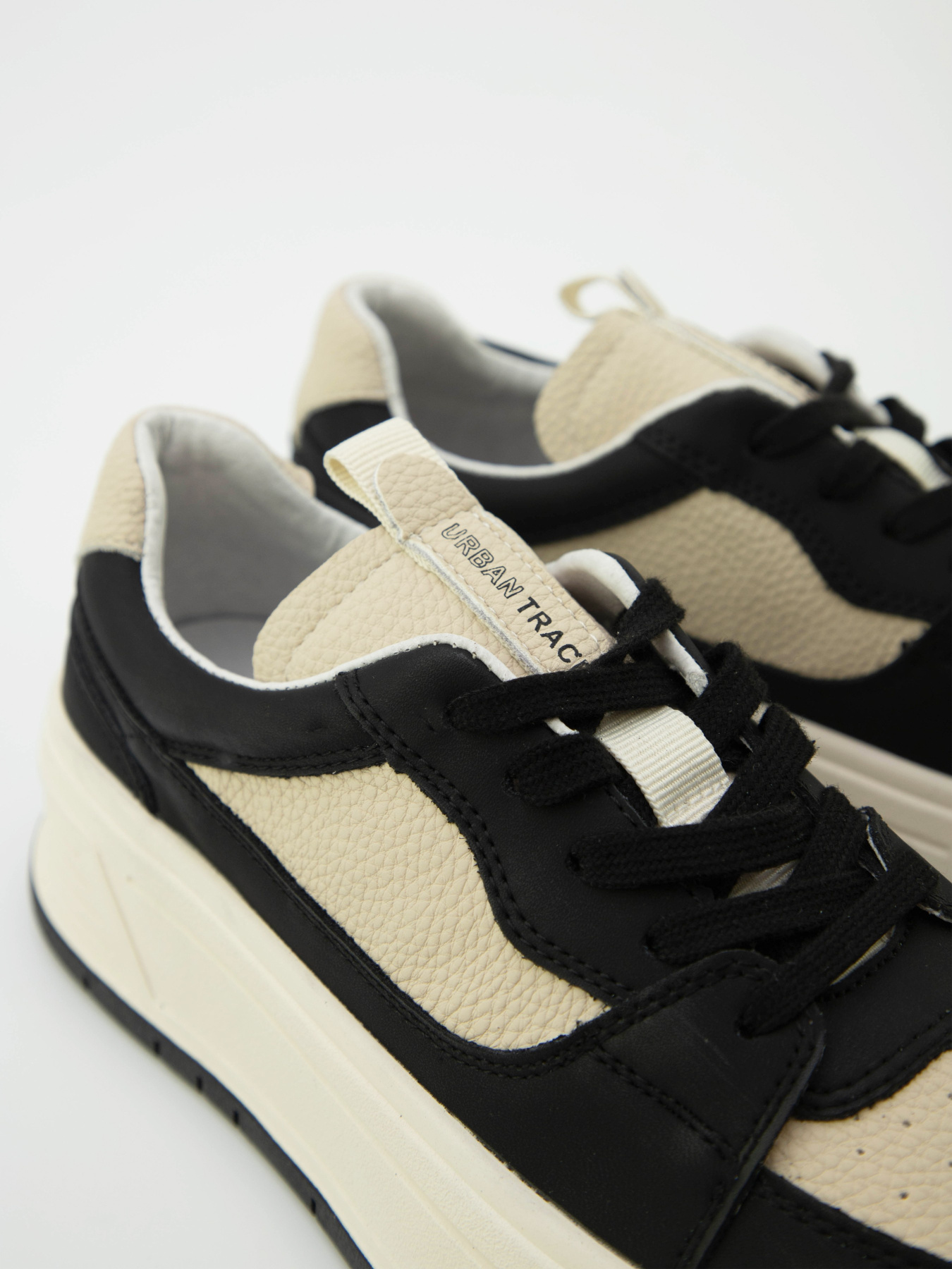 Кеди низькі URBAN TRACE модель UT24-W-1069-2 Кеди низькі URBAN TRACE модель UT24-W-1069-2 Фото