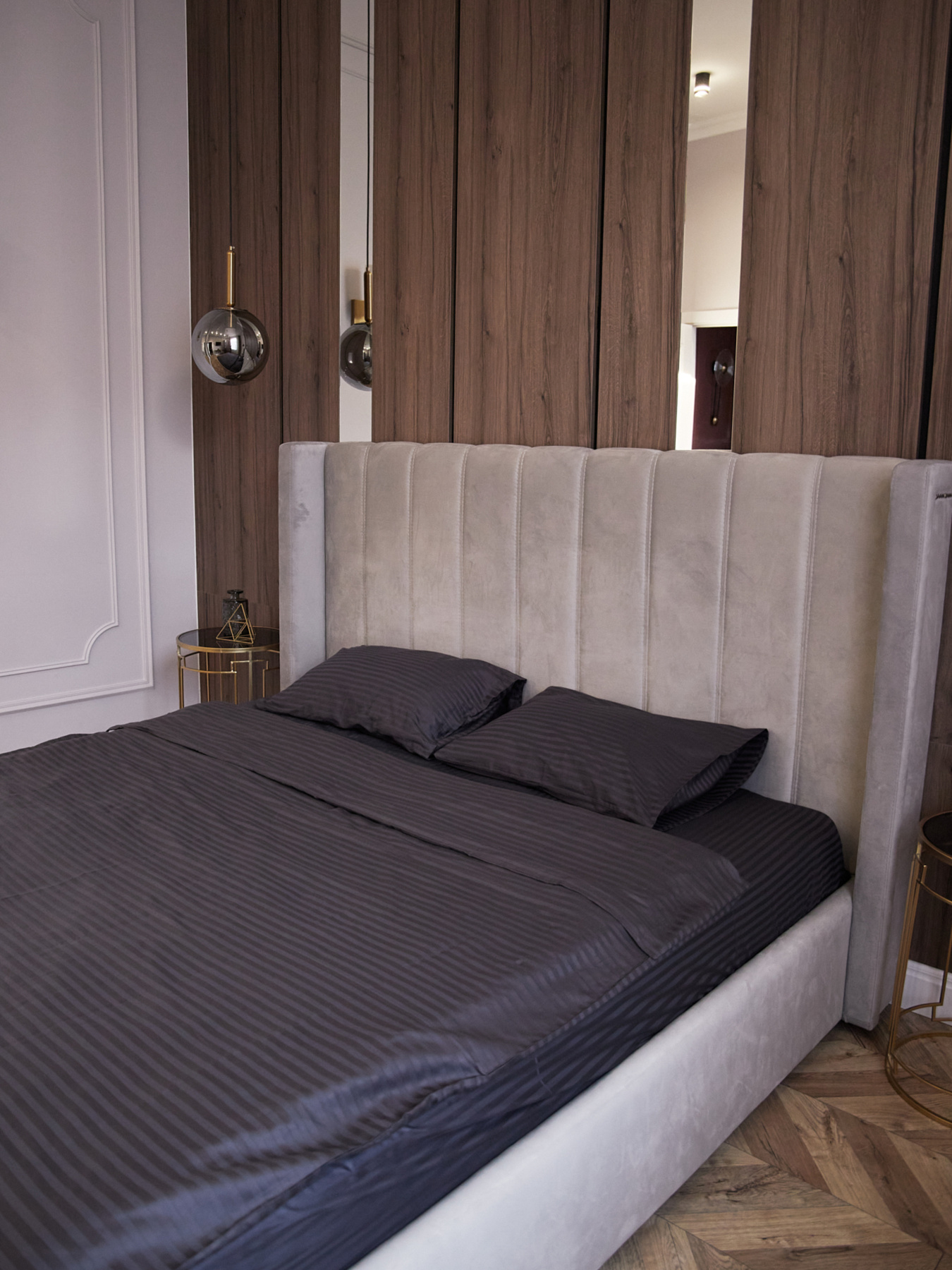 Комплект постільної білизни зі страйп-сатину в кольорі графіт B.D.S.M. модель SBCPKBSRP01 Фото