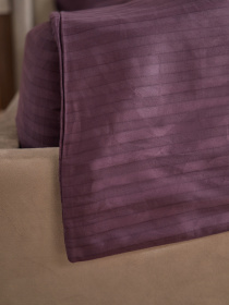 Комплект постільної білизни зі страйп-сатину у фіолетовому кольорі B.D.S.M. модель SBCPKBSRP11 Фото