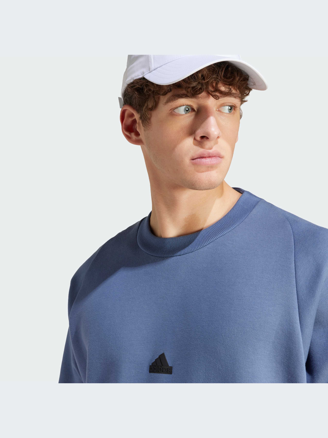 Свитшот Adidas ZNE модель IR5243 Фото