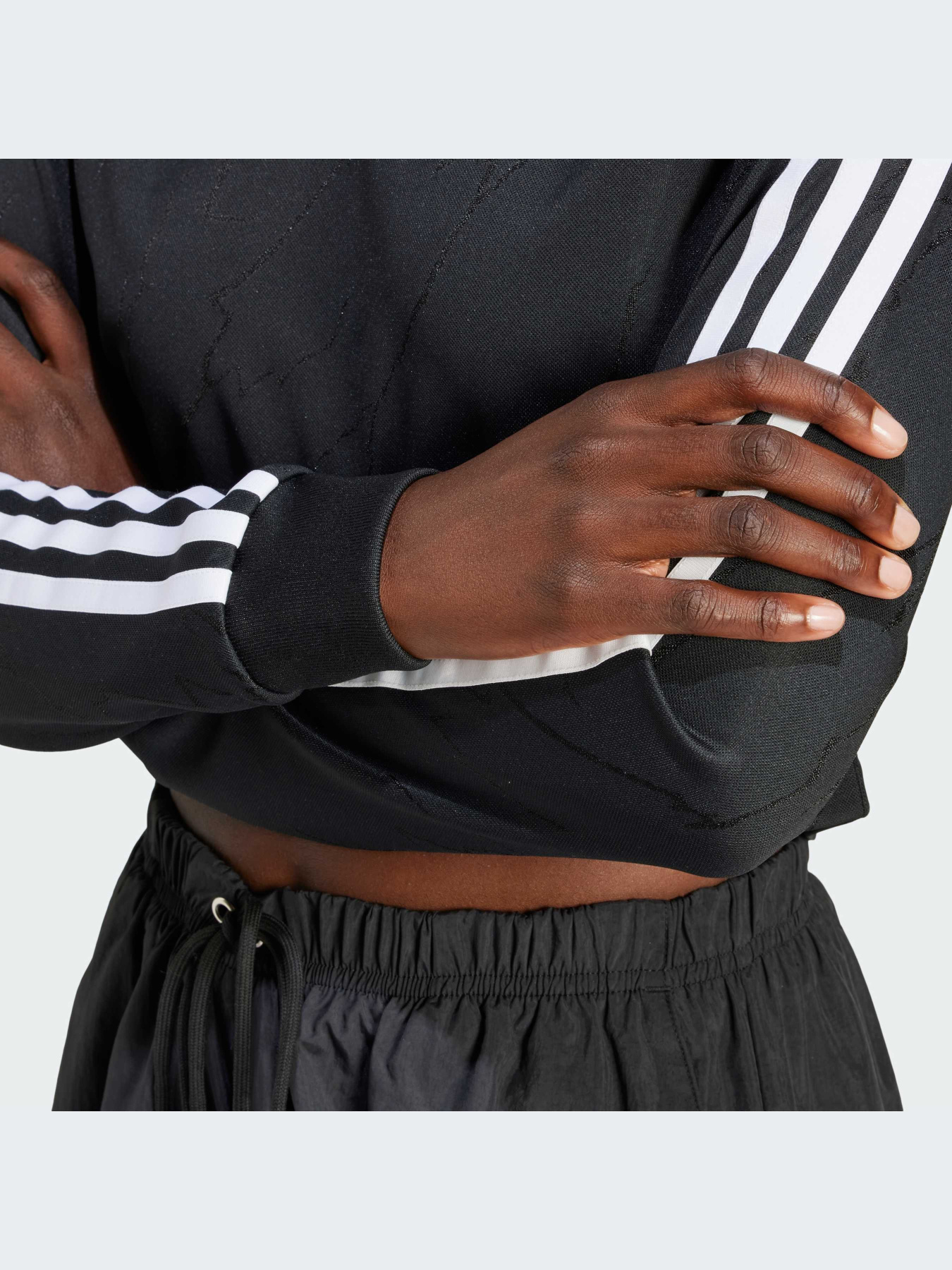 Лонгслив Adidas модель IT9707 Лонгслив Adidas модель IT9707 Фото