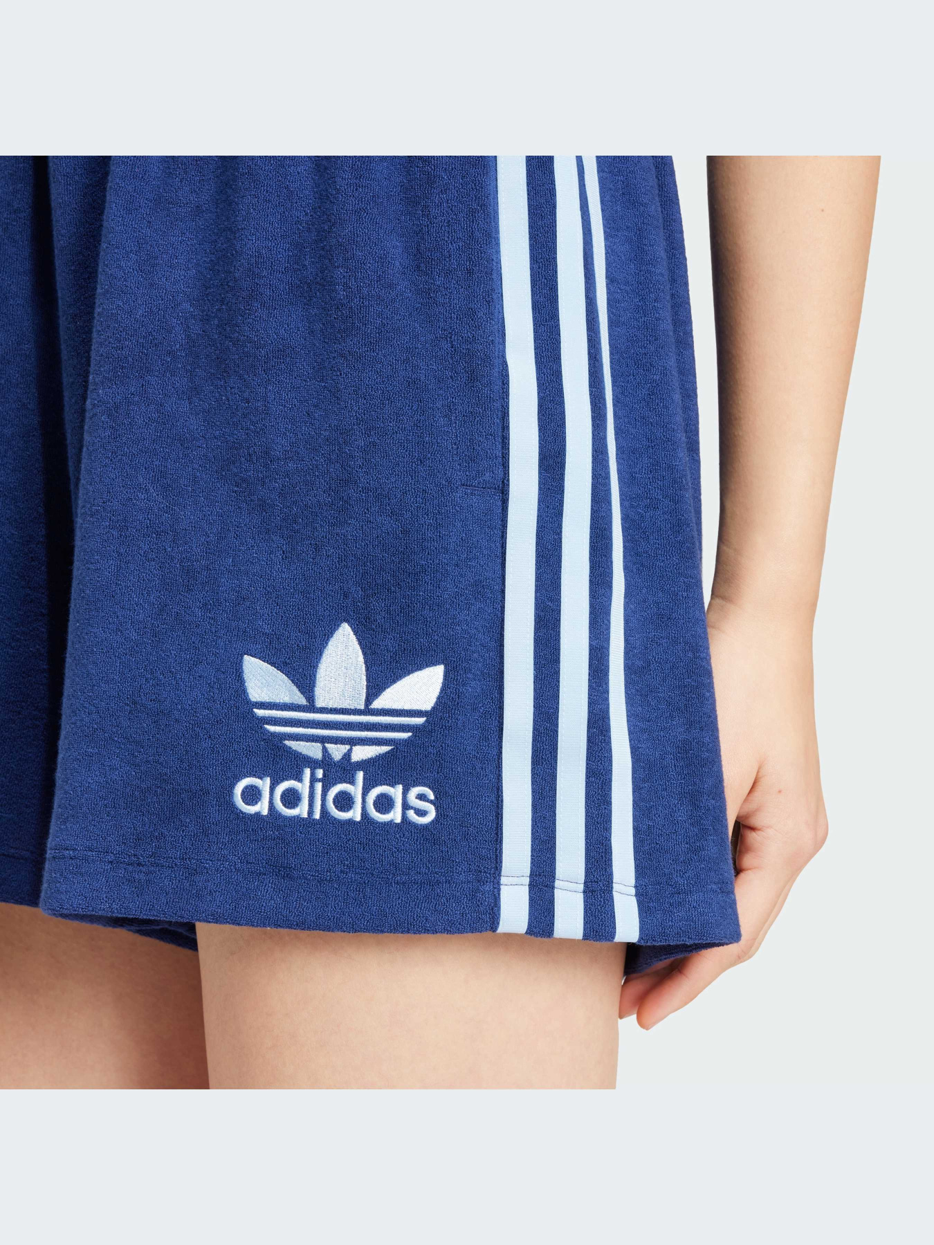 Шорты Adidas модель IR7472-KZ Фото