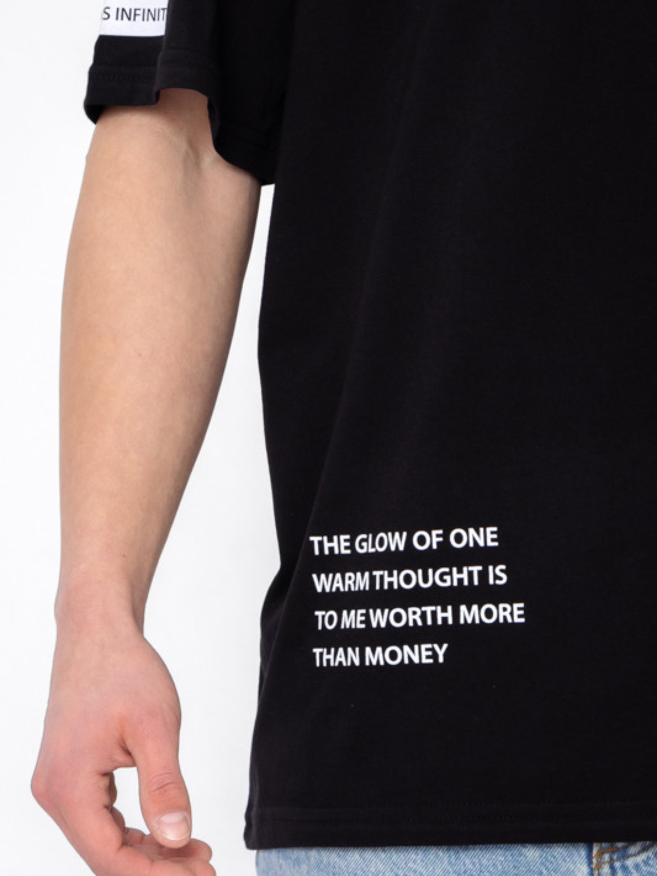 Футболка Носи своє модель 3383-001-33-chornij Фото