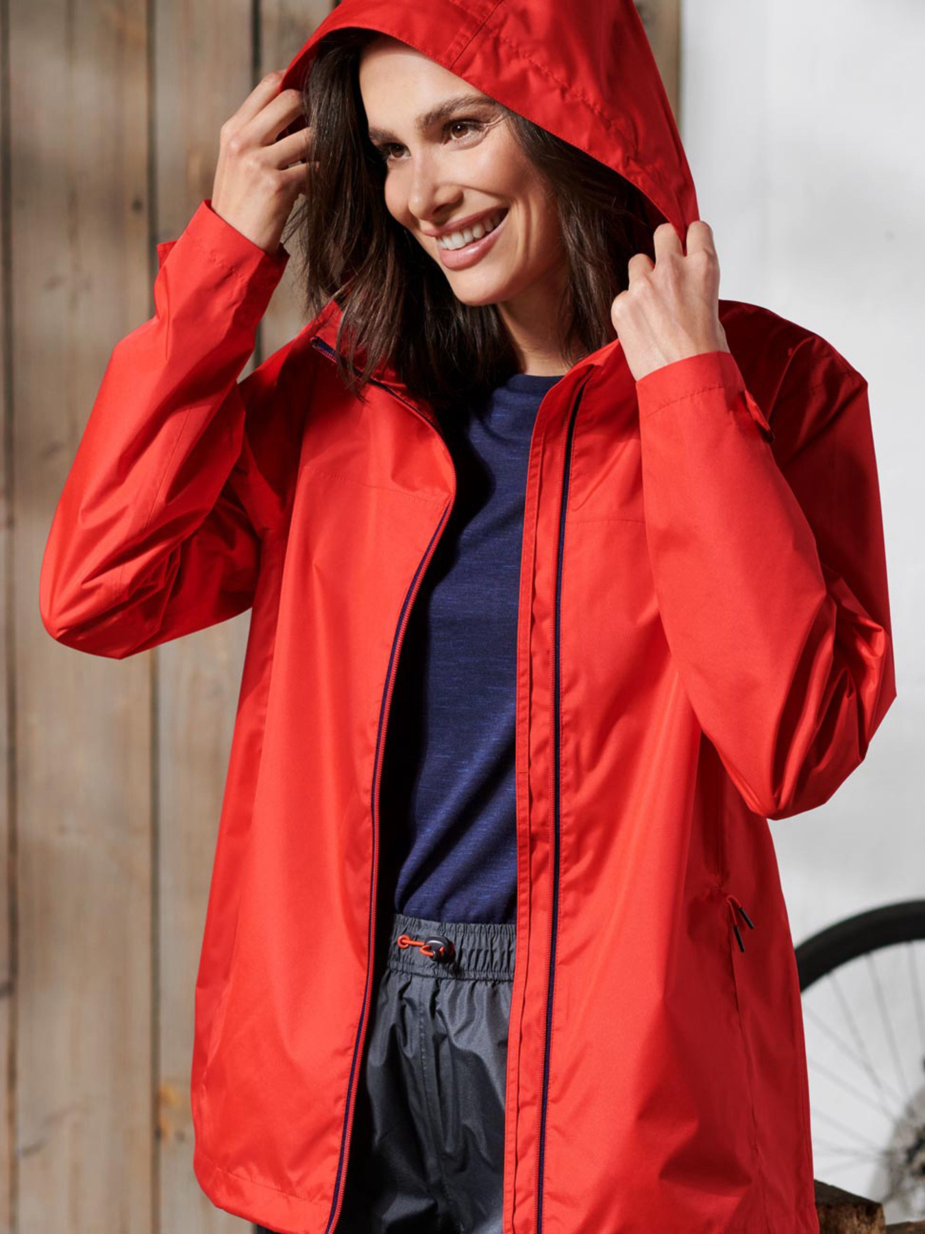 Дощовик Tchibo модель T1709306675 Дощовик Tchibo модель T1709306675 Фото