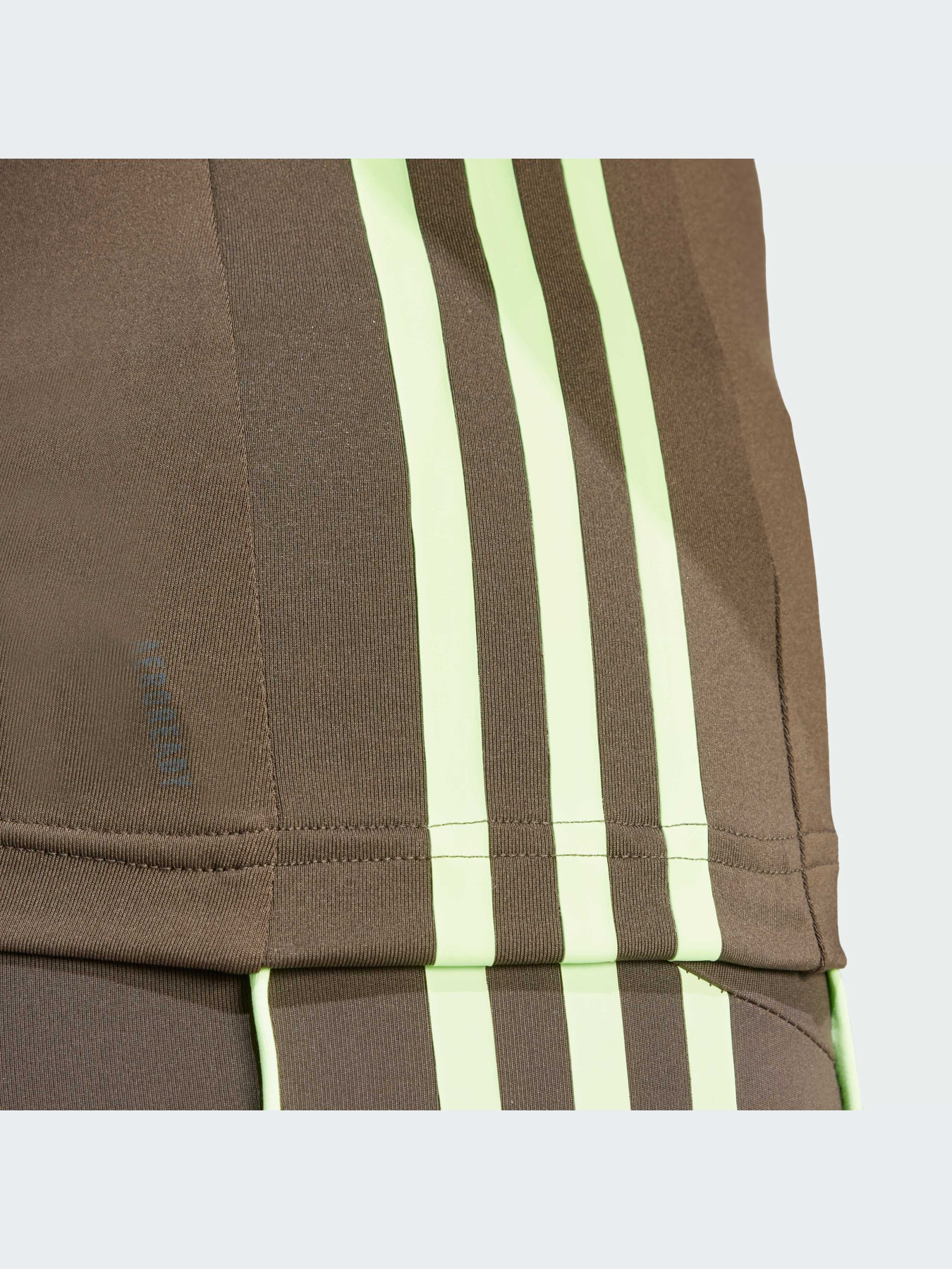 Футболка спортивная Adidas модель IW8915 Фото