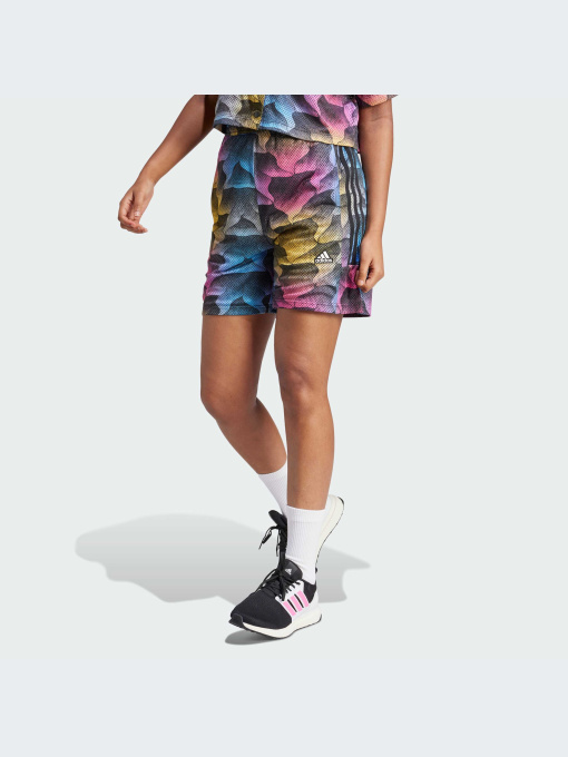 Повседневные шорты Adidas Tiro модель IQ4813 Фото