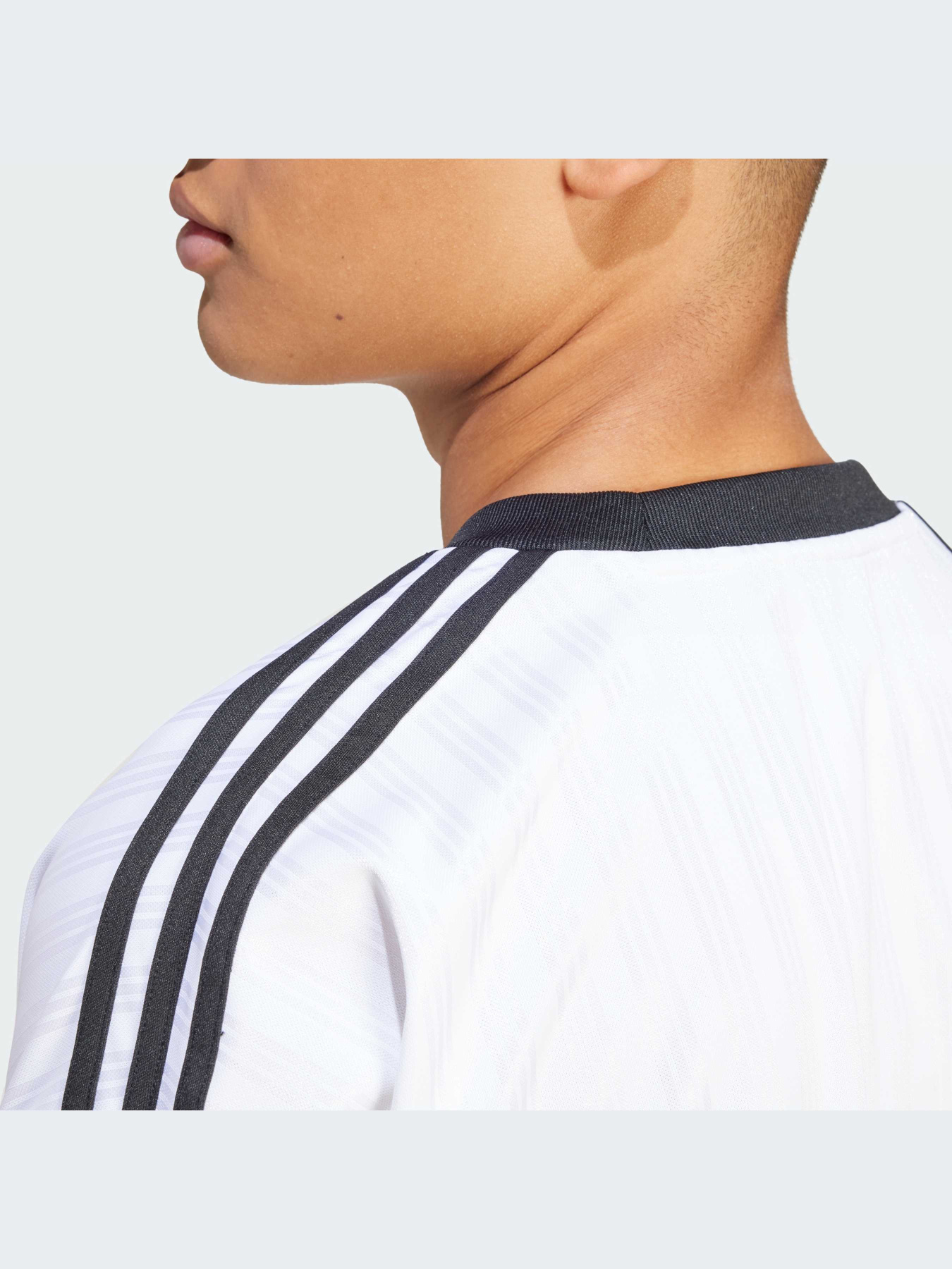 Футболка Adidas Adicolor модель IM9459 Фото