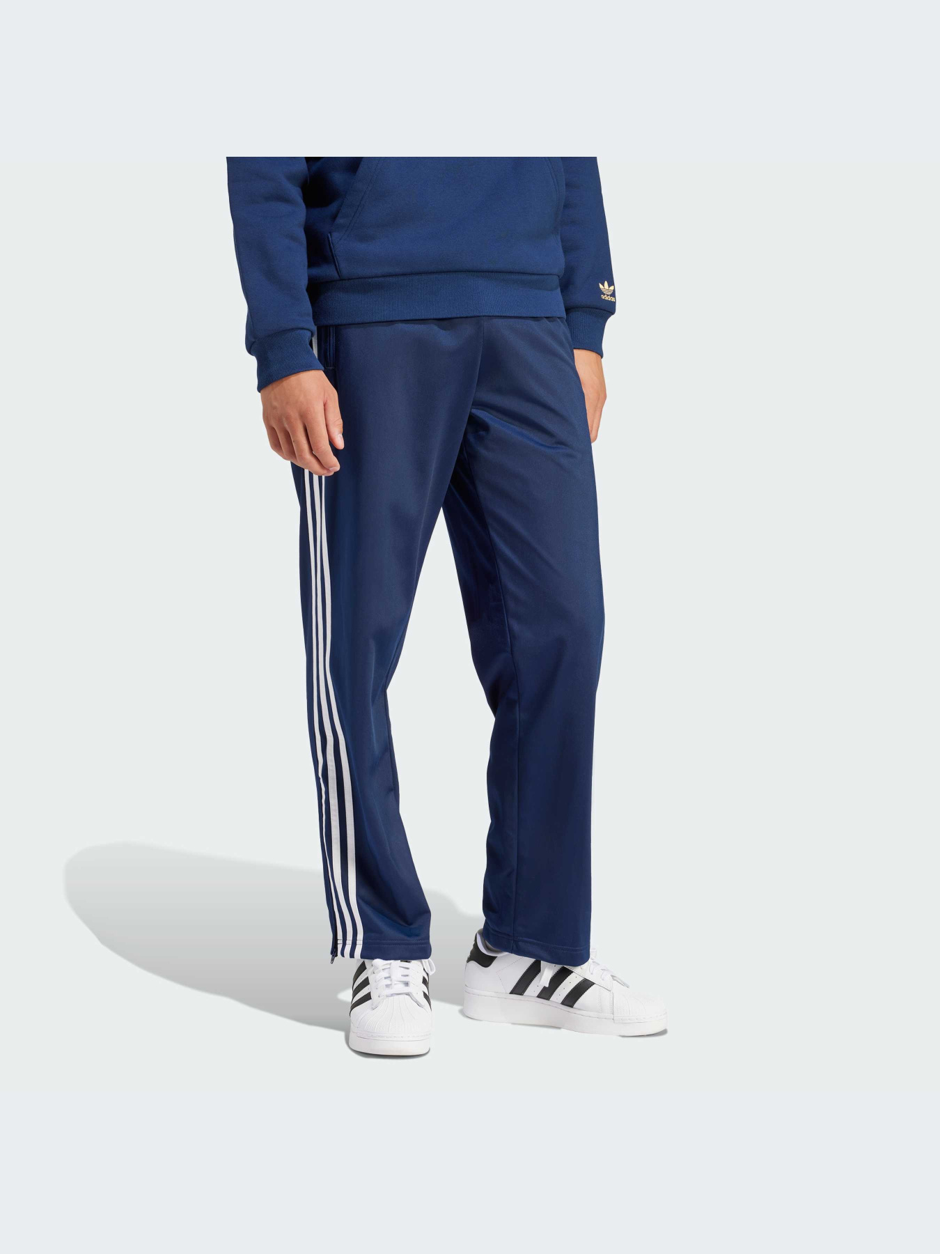 Брюки повседневные Adidas модель IM9471 Фото