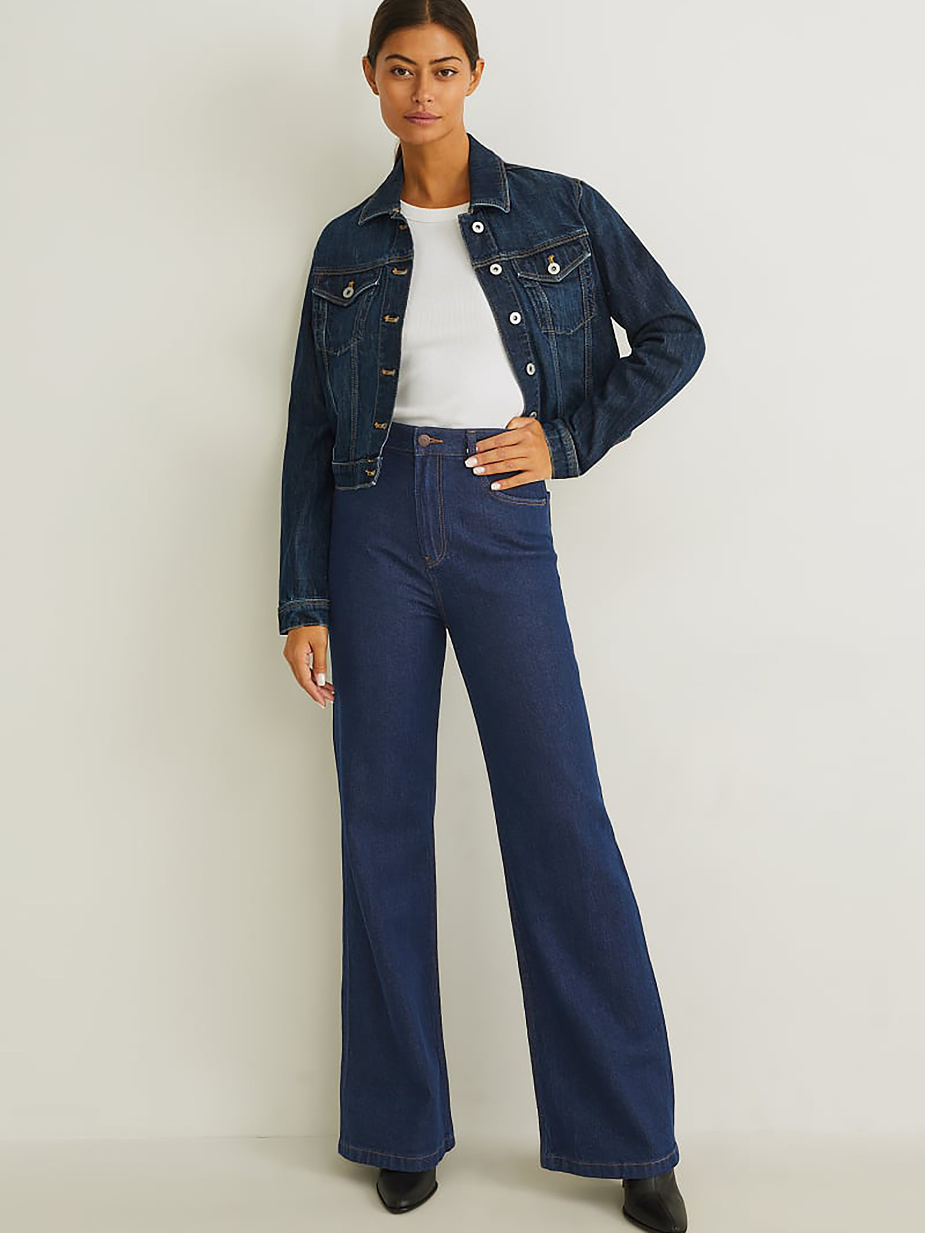 Джинси кльош C&A модель 72130 Фото