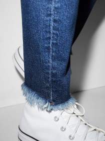 Завужені джинси C&A модель 72106 Фото