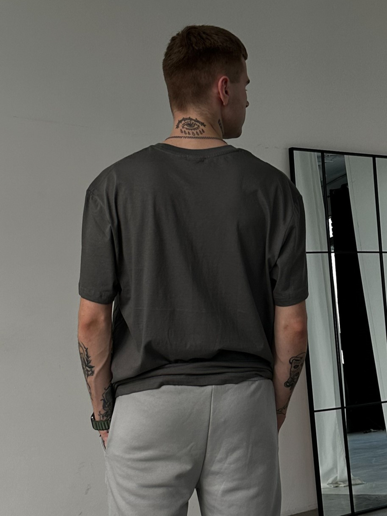 Футболка Without модель 7000035 Фото