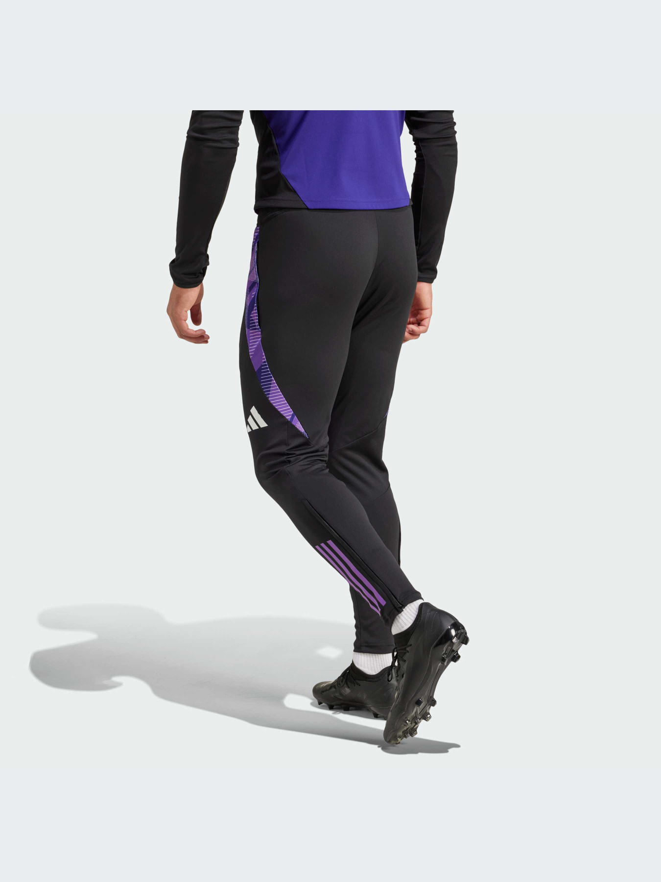 Штани спортивні Adidas модель IP8240 Фото