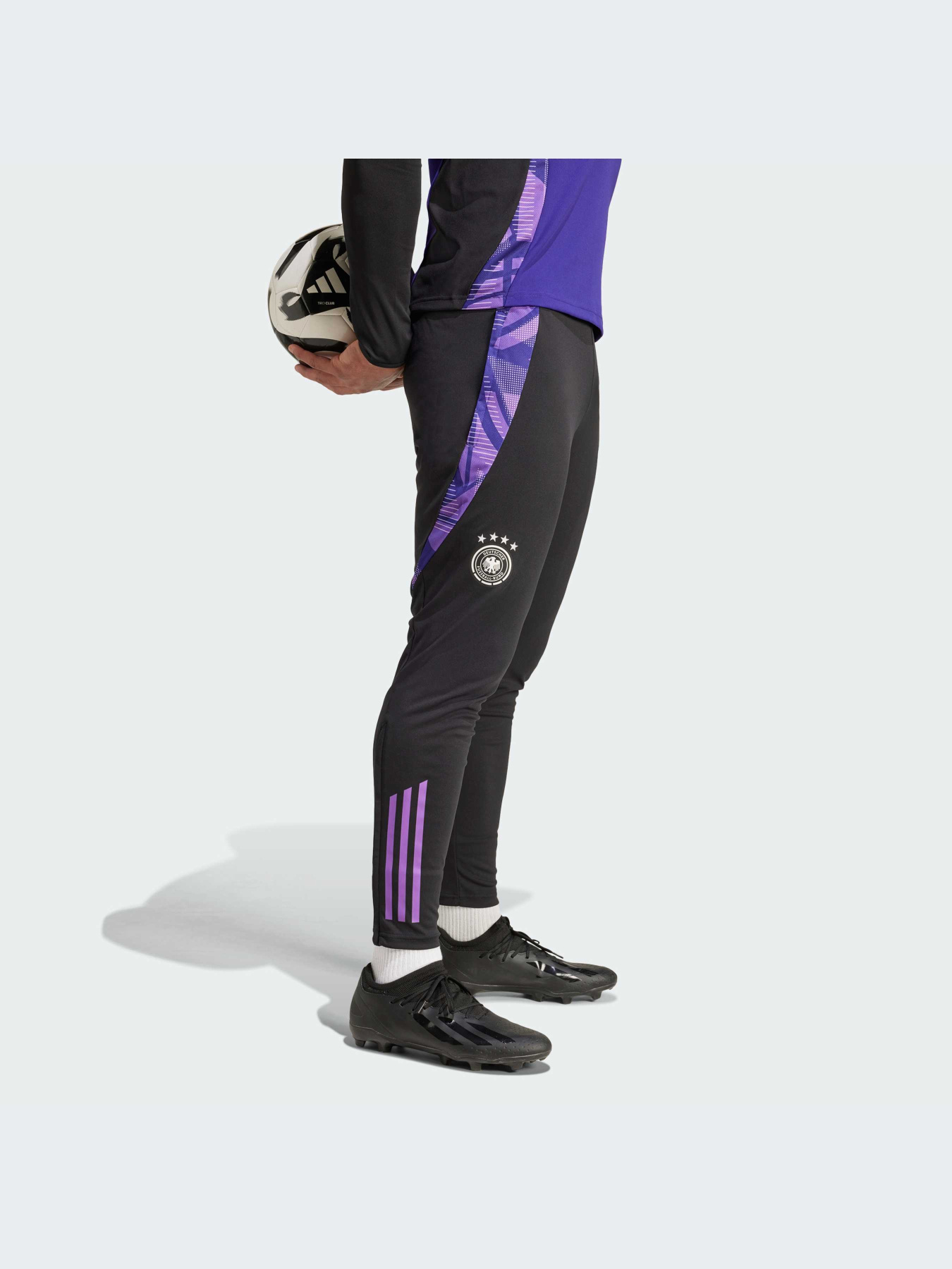 Штани спортивні Adidas модель IP8240 Фото