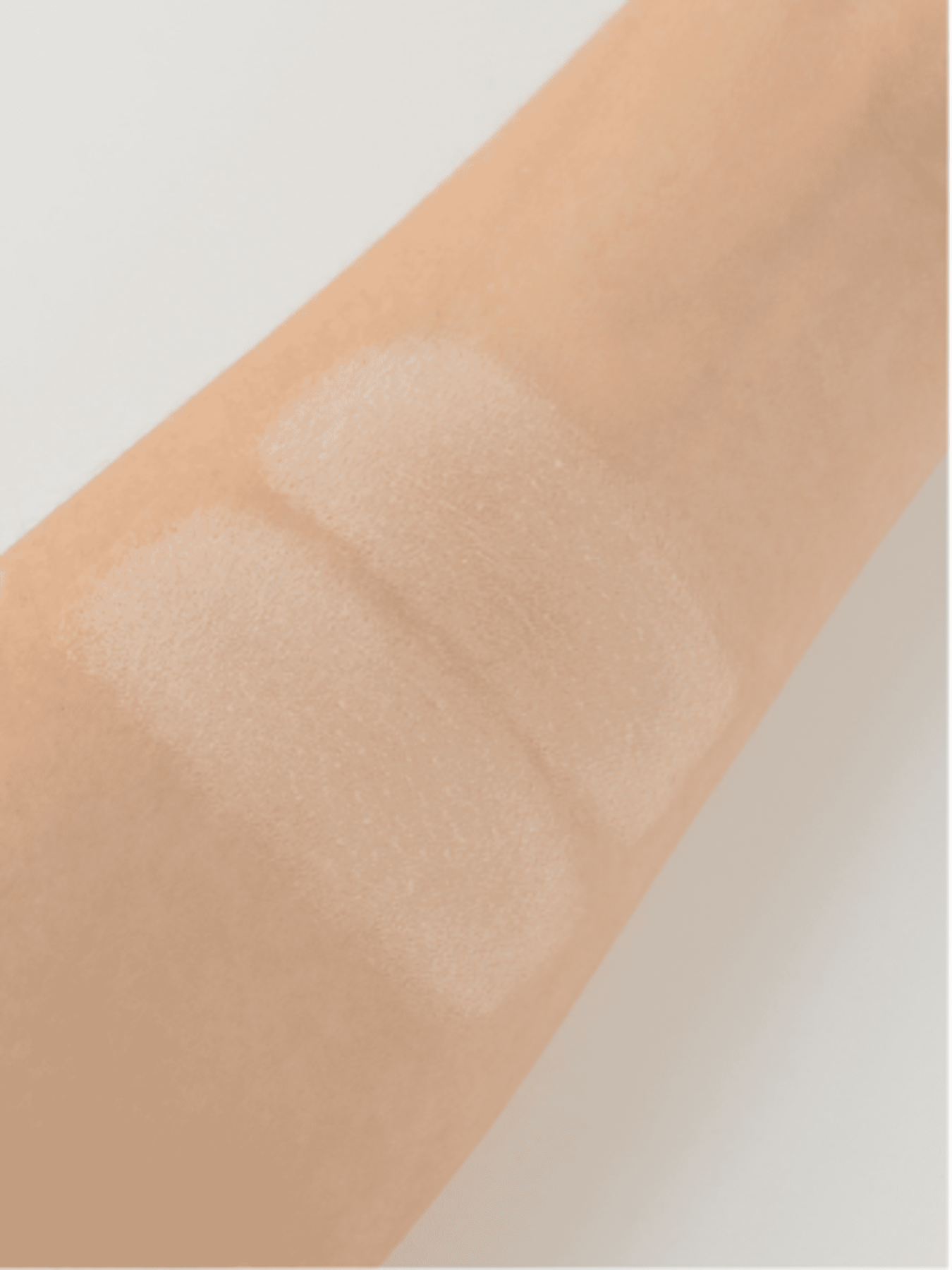 Пудра в двух оттенках Ivory Girlwood модель 1-003-02 Фото