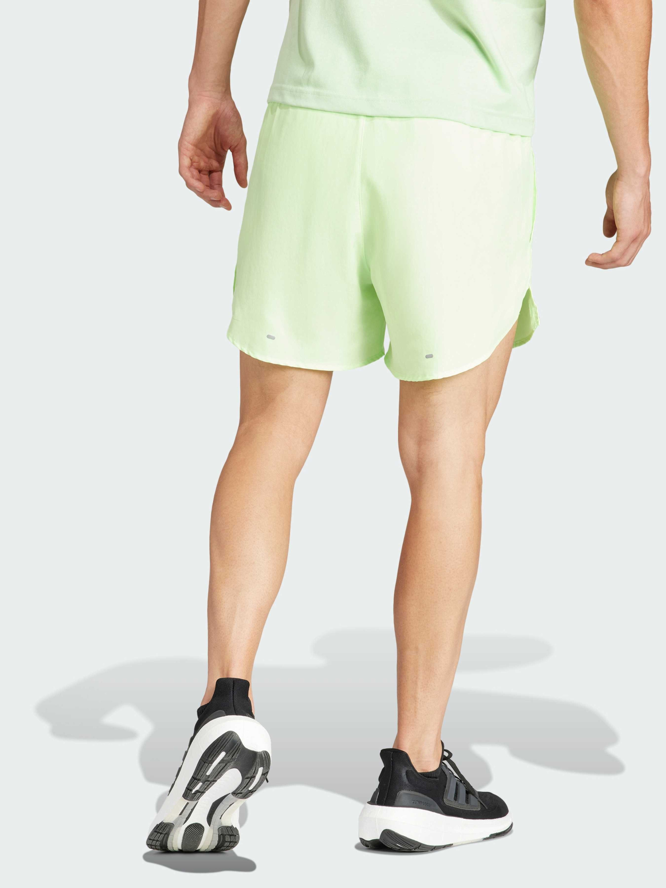 Шорты спортивные Adidas модель IN0090 Фото