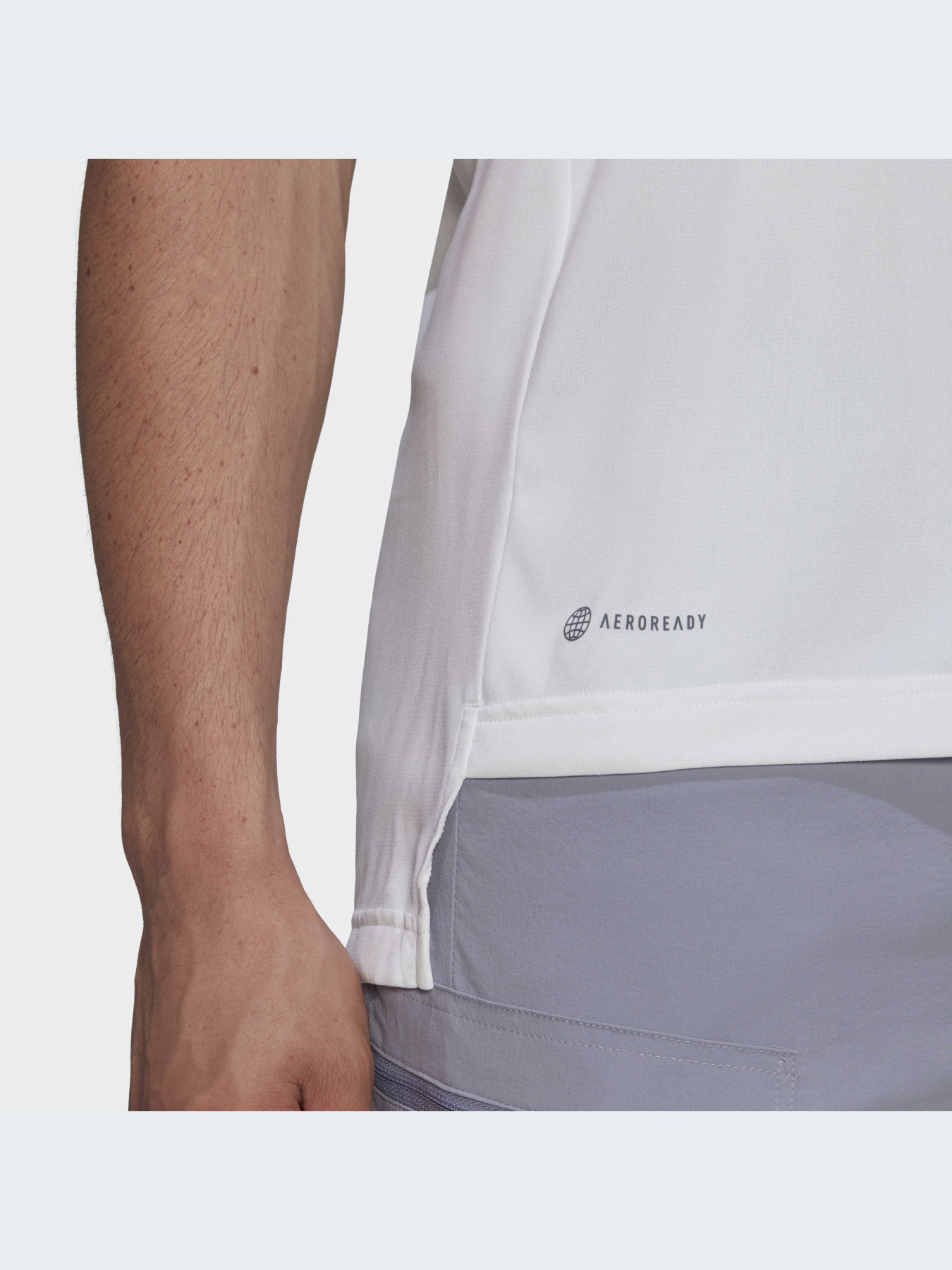 Спортивна футболка Adidas модель HM4047 Фото