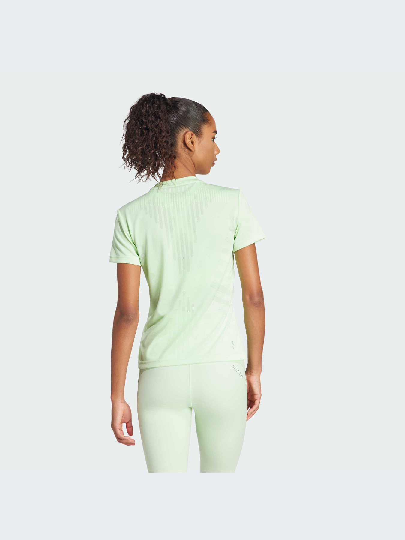 Футболка спортивная Adidas модель IT7429 Фото