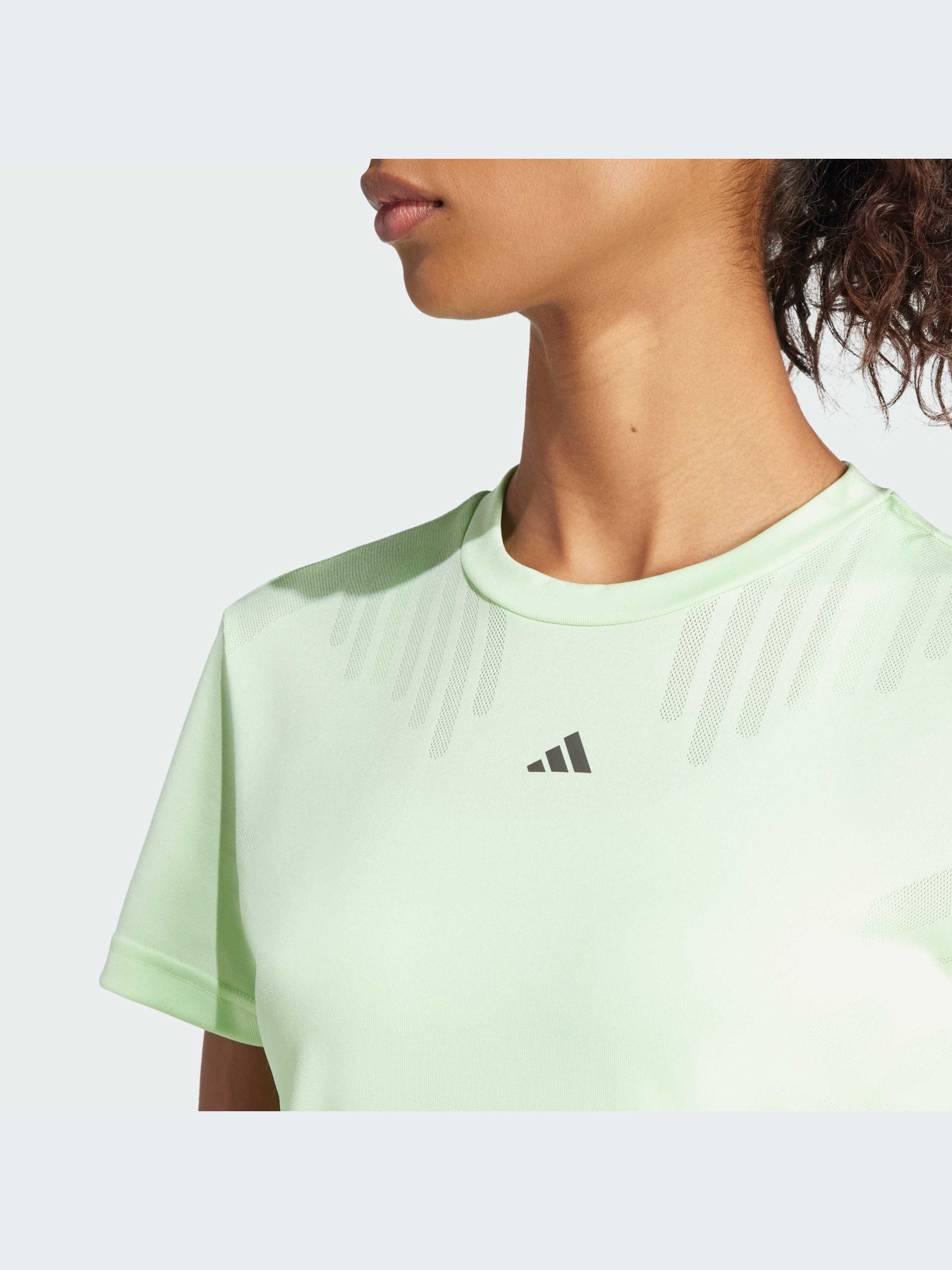 Футболка спортивная Adidas модель IT7429 Фото