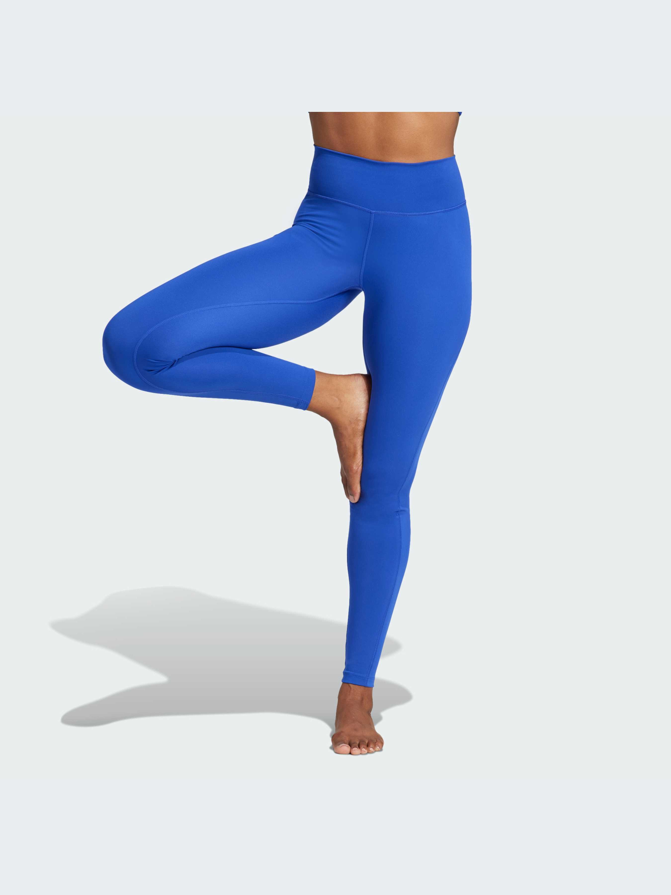 Спортивные леггинсы Adidas модель IT9091 Спортивные леггинсы Adidas модель IT9091 Фото