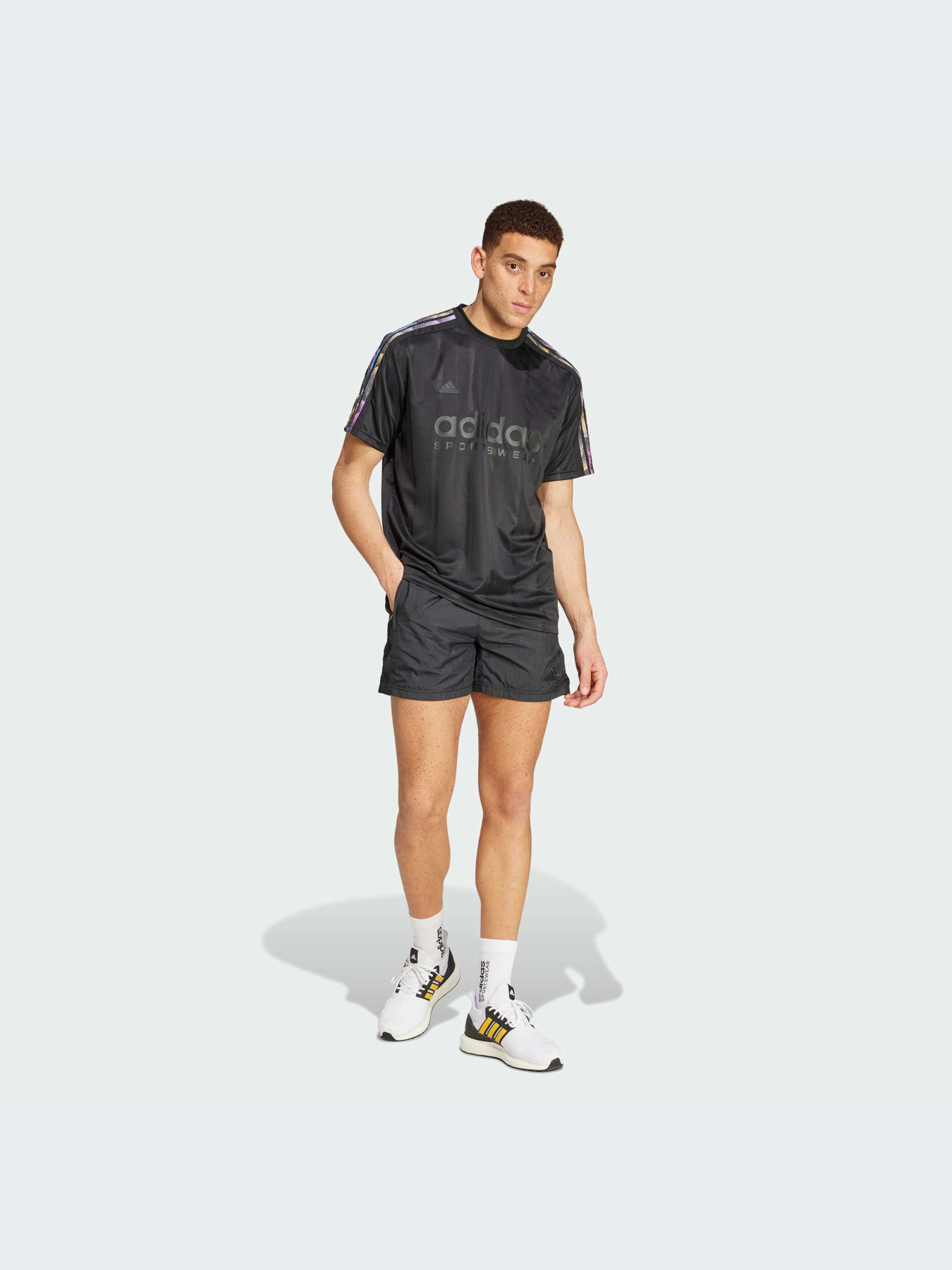 Футболка Adidas Tiro модель IP3786 Футболка Adidas Tiro модель IP3786 Фото