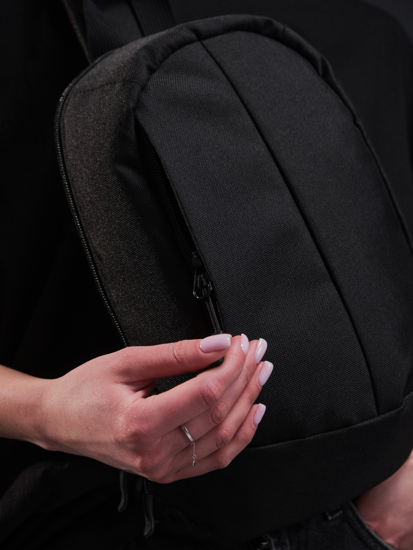 Мессенджер Without модель 8049194 Фото