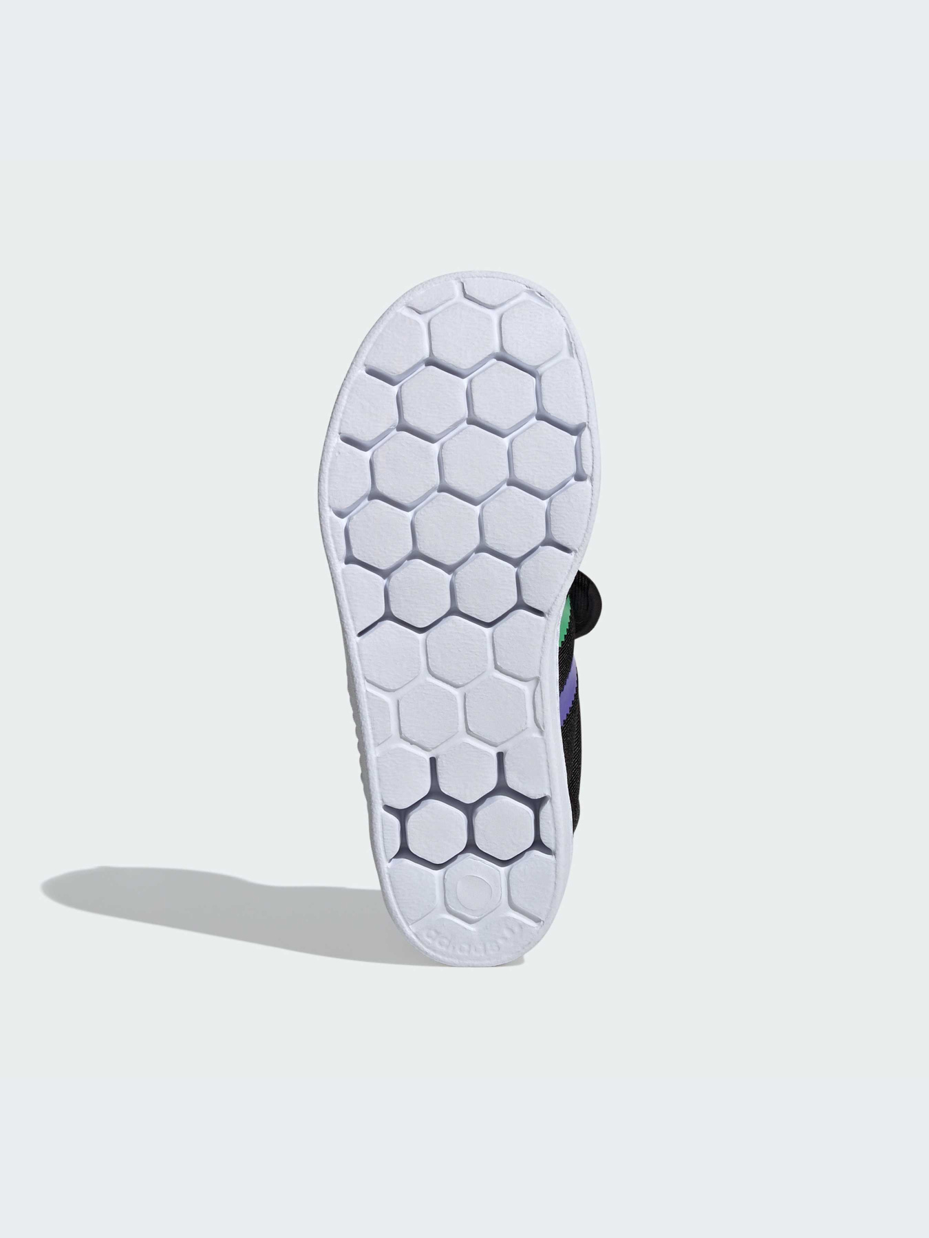 Кросівки Adidas модель IE0684 Фото