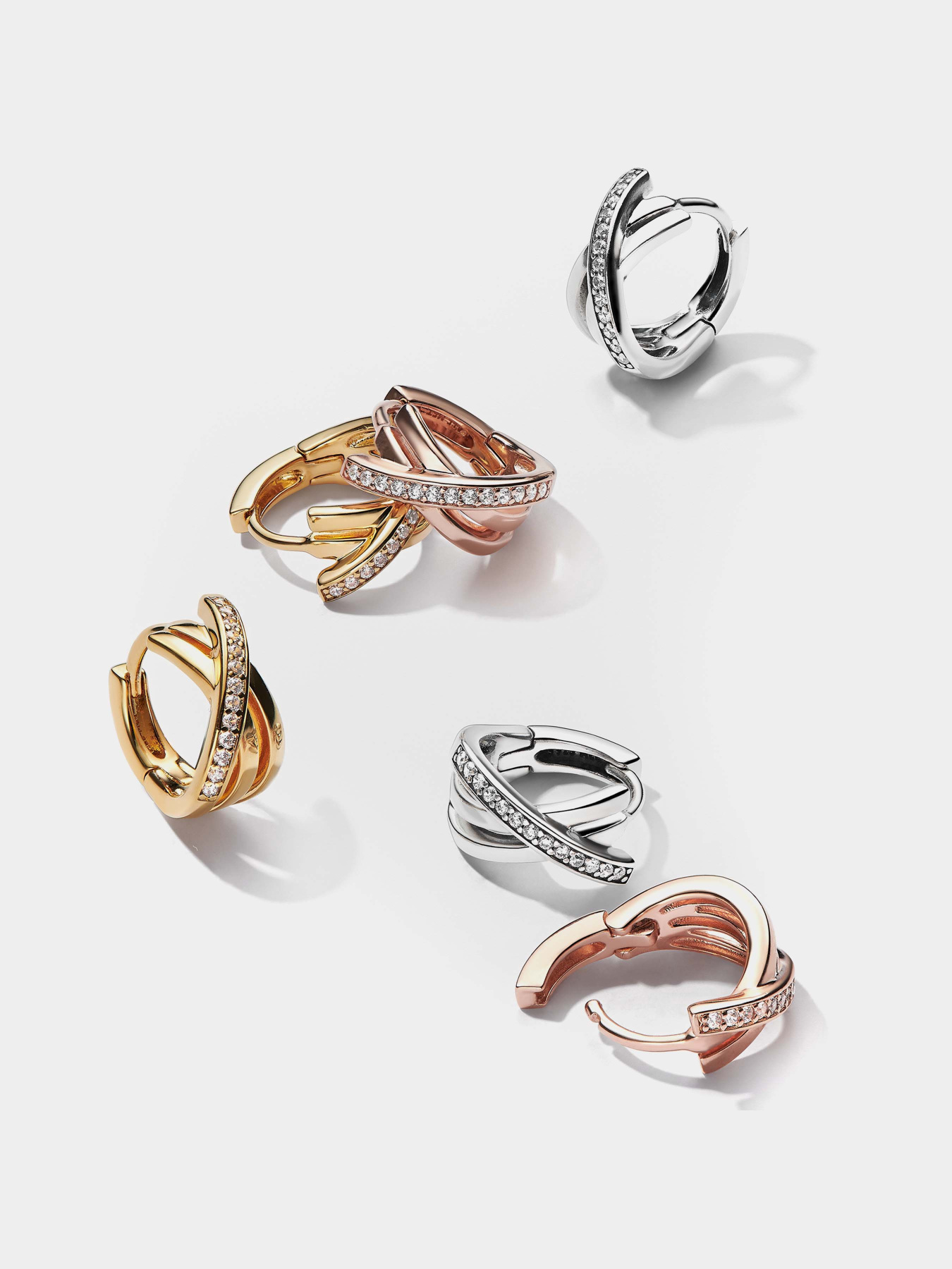 Хупи PANDORA модель 293150C01 Фото