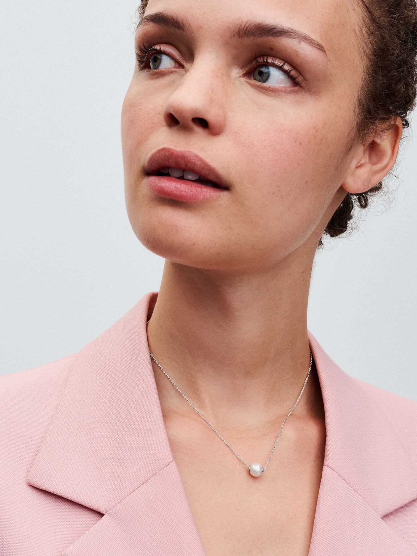 Колье PANDORA модель 393167C01 Колье PANDORA модель 393167C01 Фото