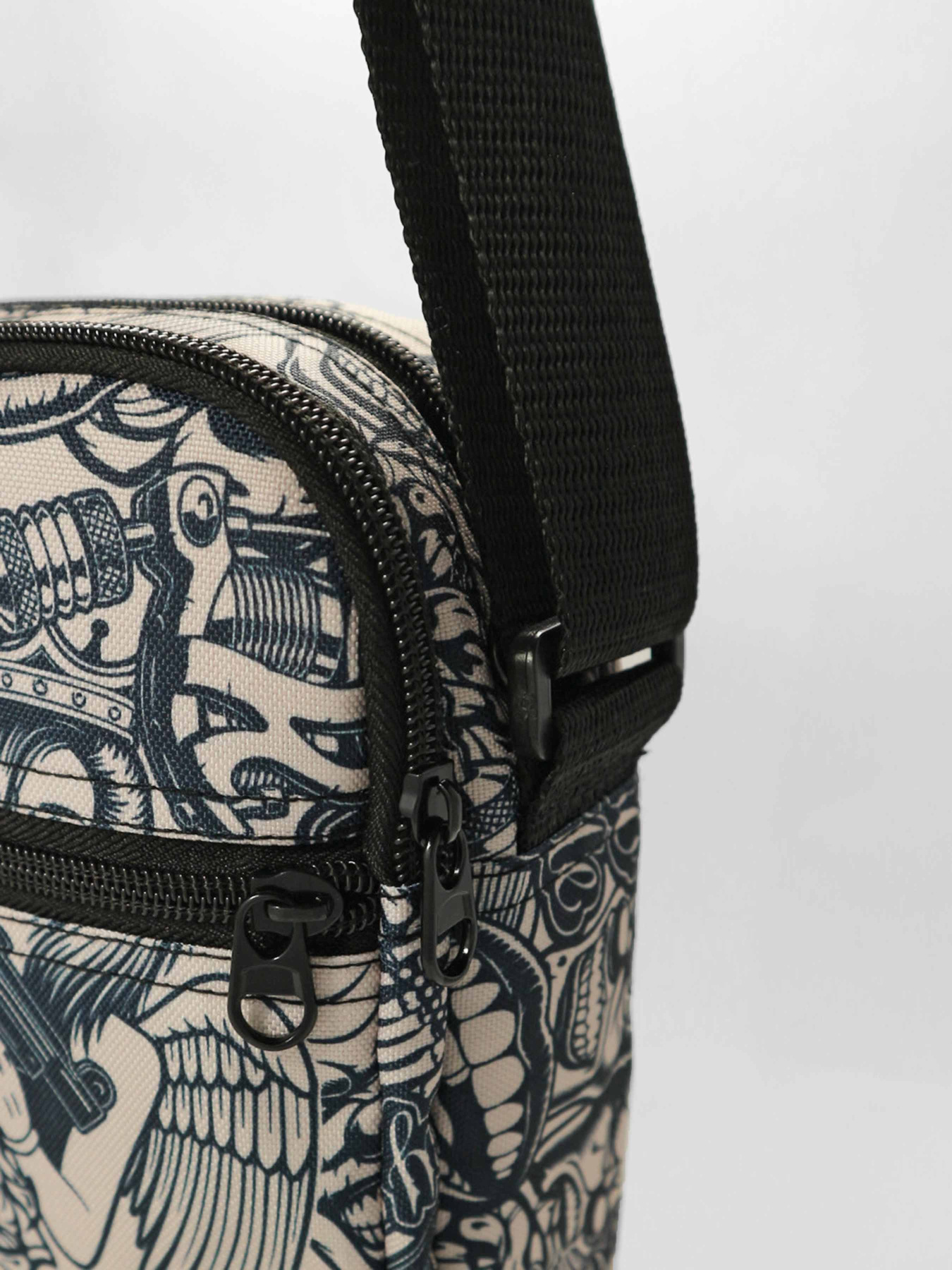 Мессенджер Custom Wear модель cw--8339 Фото