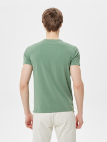 Футболка Lacoste модель TH099898Y Футболка Lacoste модель TH099898Y Фото