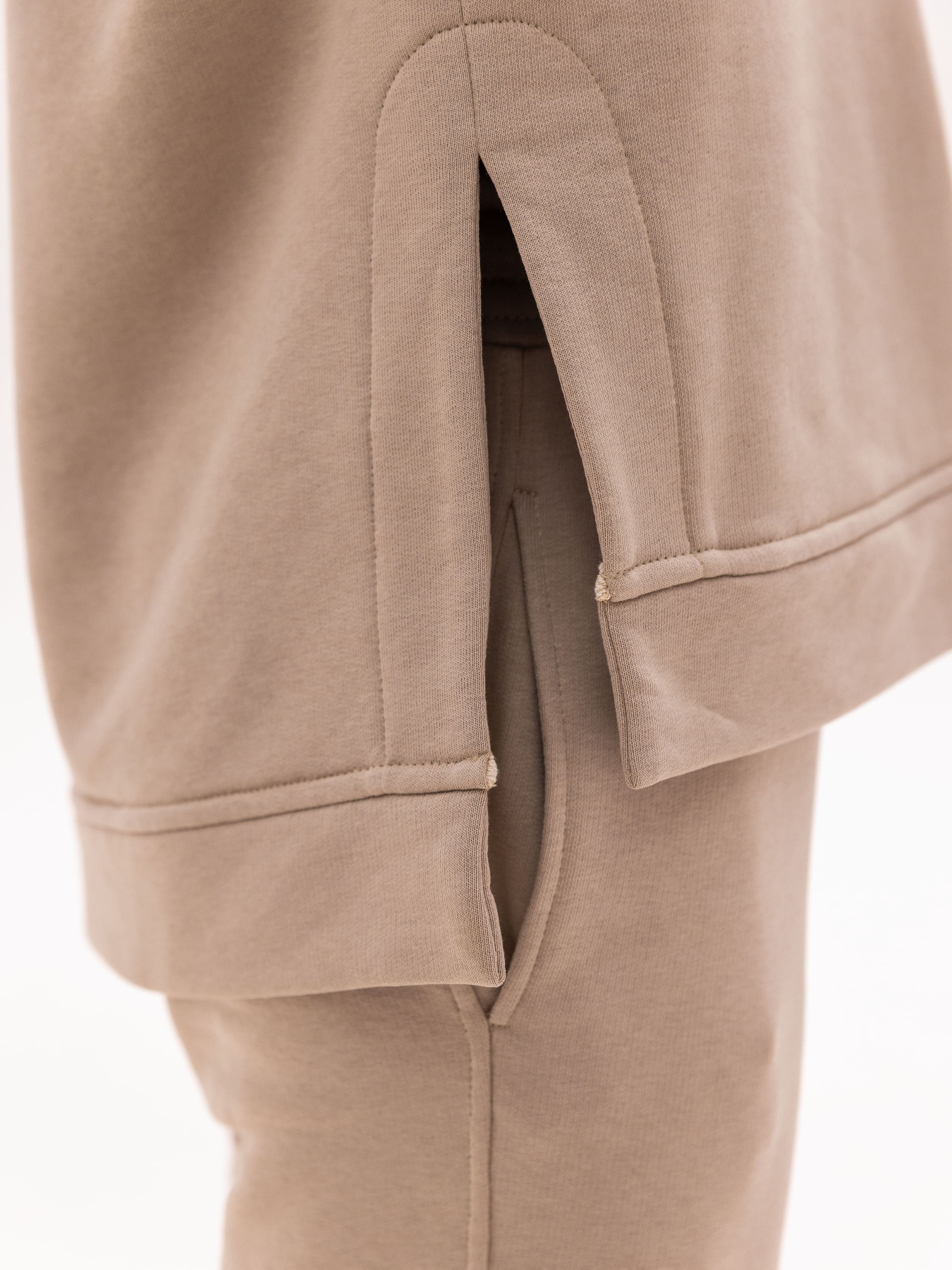 Жилет Роза модель 231205_beige Жилет Роза модель 231205_beige Фото