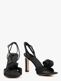 Босоніжки LeBERDES модель 00000016927 Фото