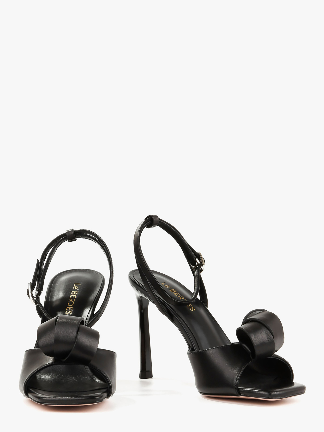 Босоніжки LeBERDES модель 00000016970 Фото