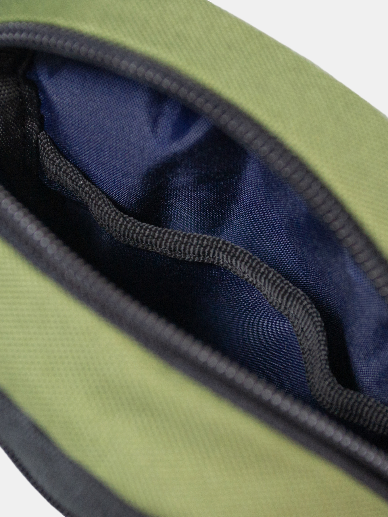 Мессенджер Famk модель 1067 Фото